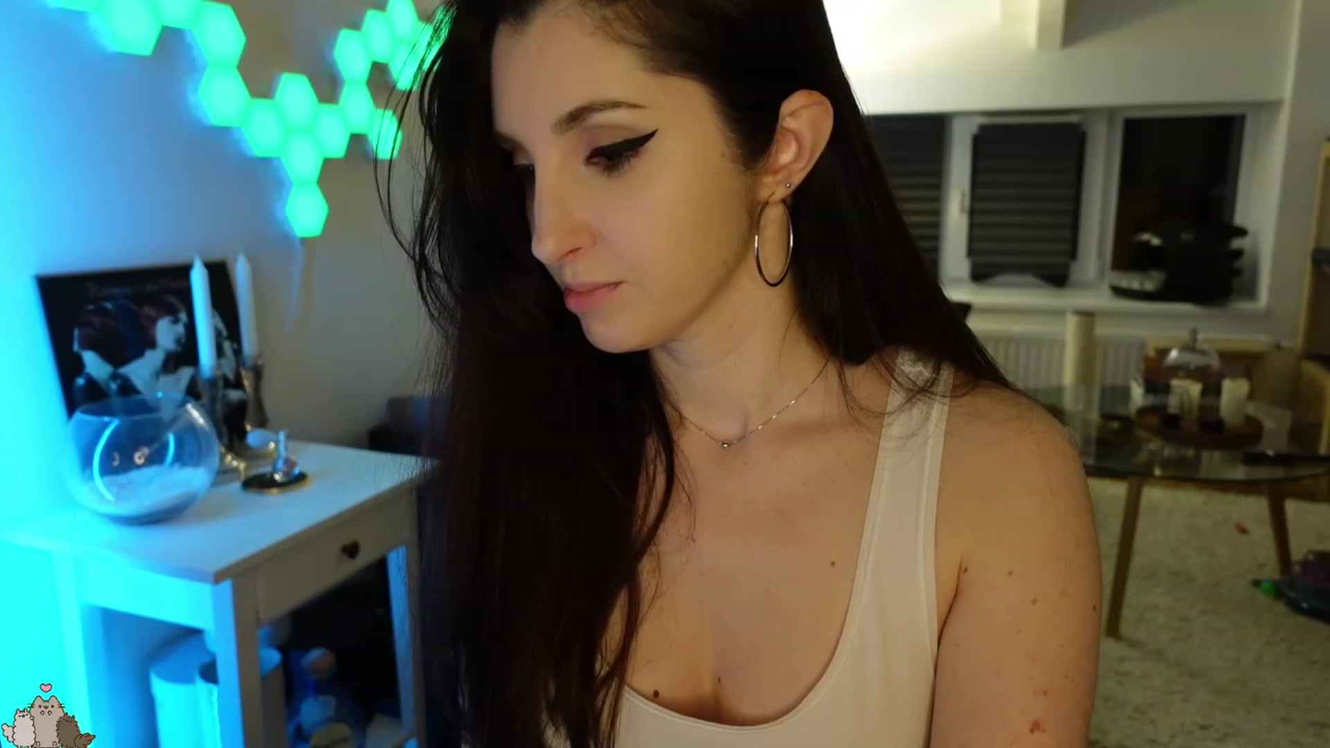 Gallery image thumbnail from MissMaddies's myfreecams stream on, 03/24/2023, 03:04 image 12 of 20
