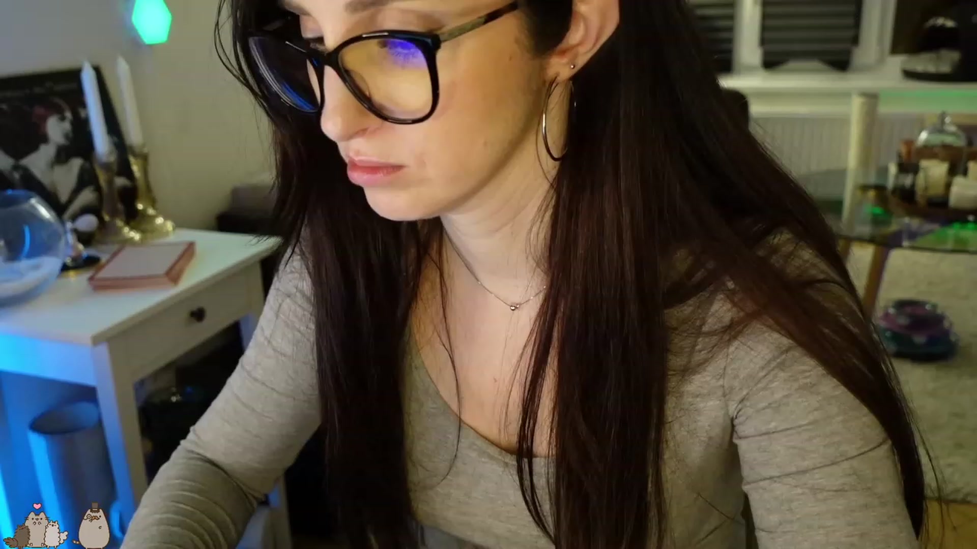 Gallery image thumbnail from MissMaddies's myfreecams stream on, 03/28/2023, 03:27 image 3 of 20