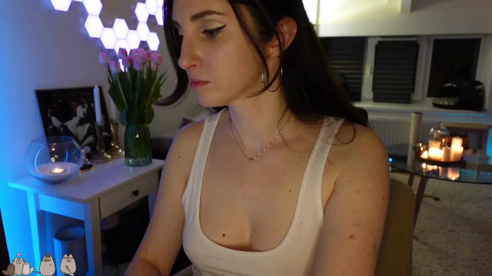 Gallery image thumbnail from MissMaddies's myfreecams stream on, 04/01/2023, 01:05 image 20 of 20