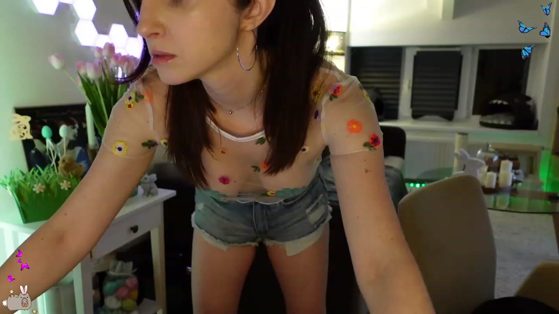 Gallery image thumbnail from MissMaddies's myfreecams stream on, 04/01/2023, 23:58 image 2 of 20