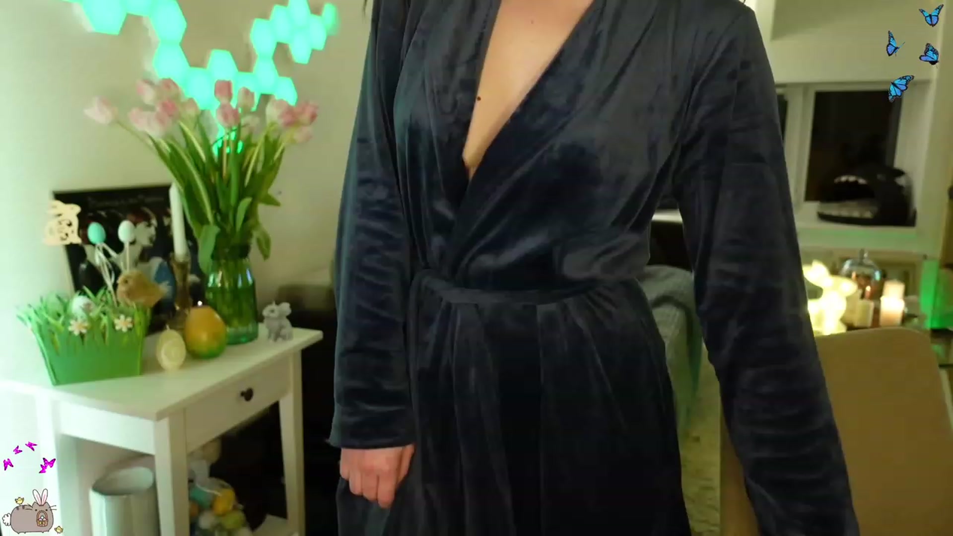 Gallery image thumbnail from MissMaddies's myfreecams stream on, 04/02/2023, 23:35 image 16 of 20