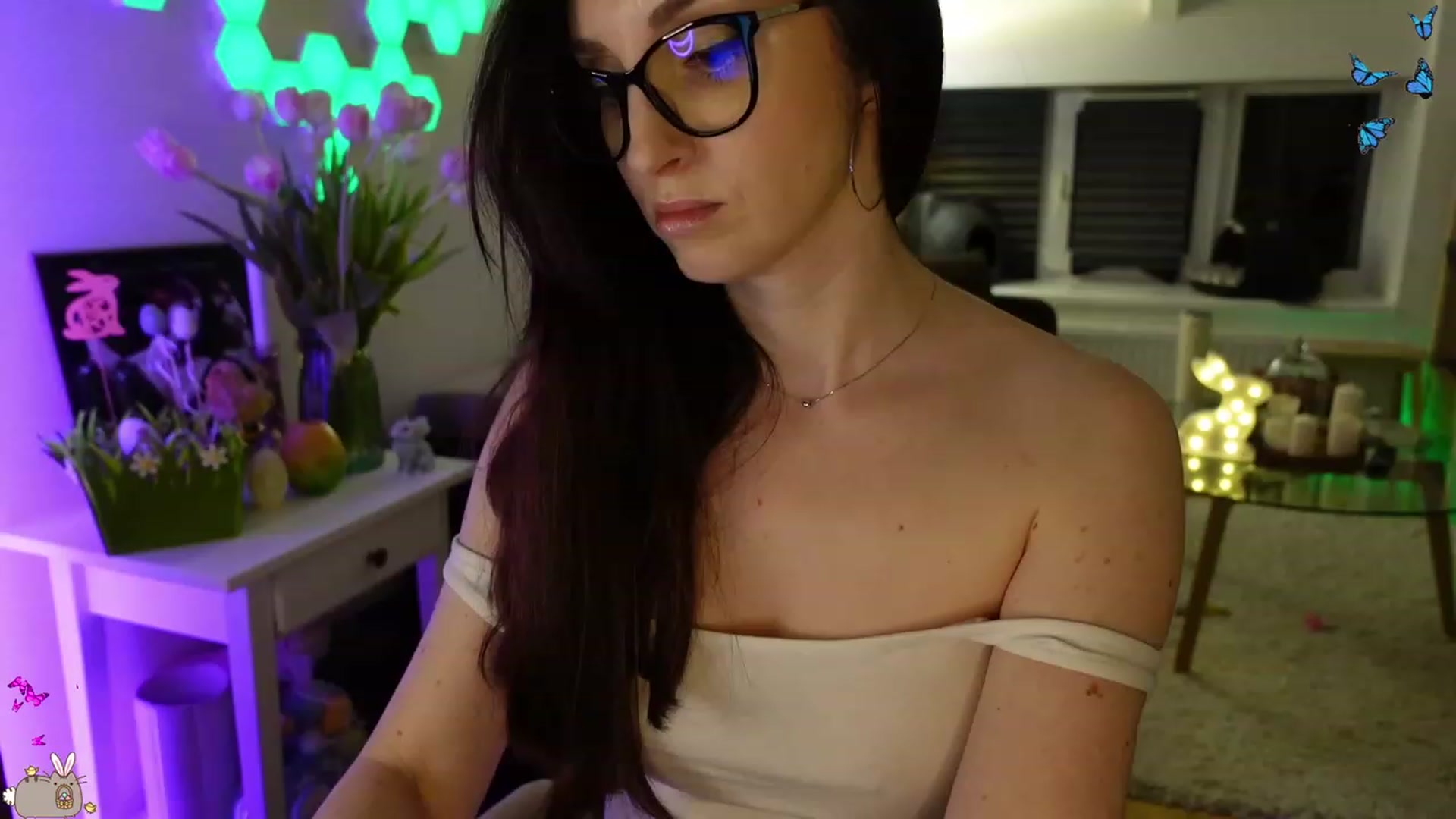 Gallery image thumbnail from MissMaddies's myfreecams stream on, 04/05/2023, 03:34 image 9 of 20