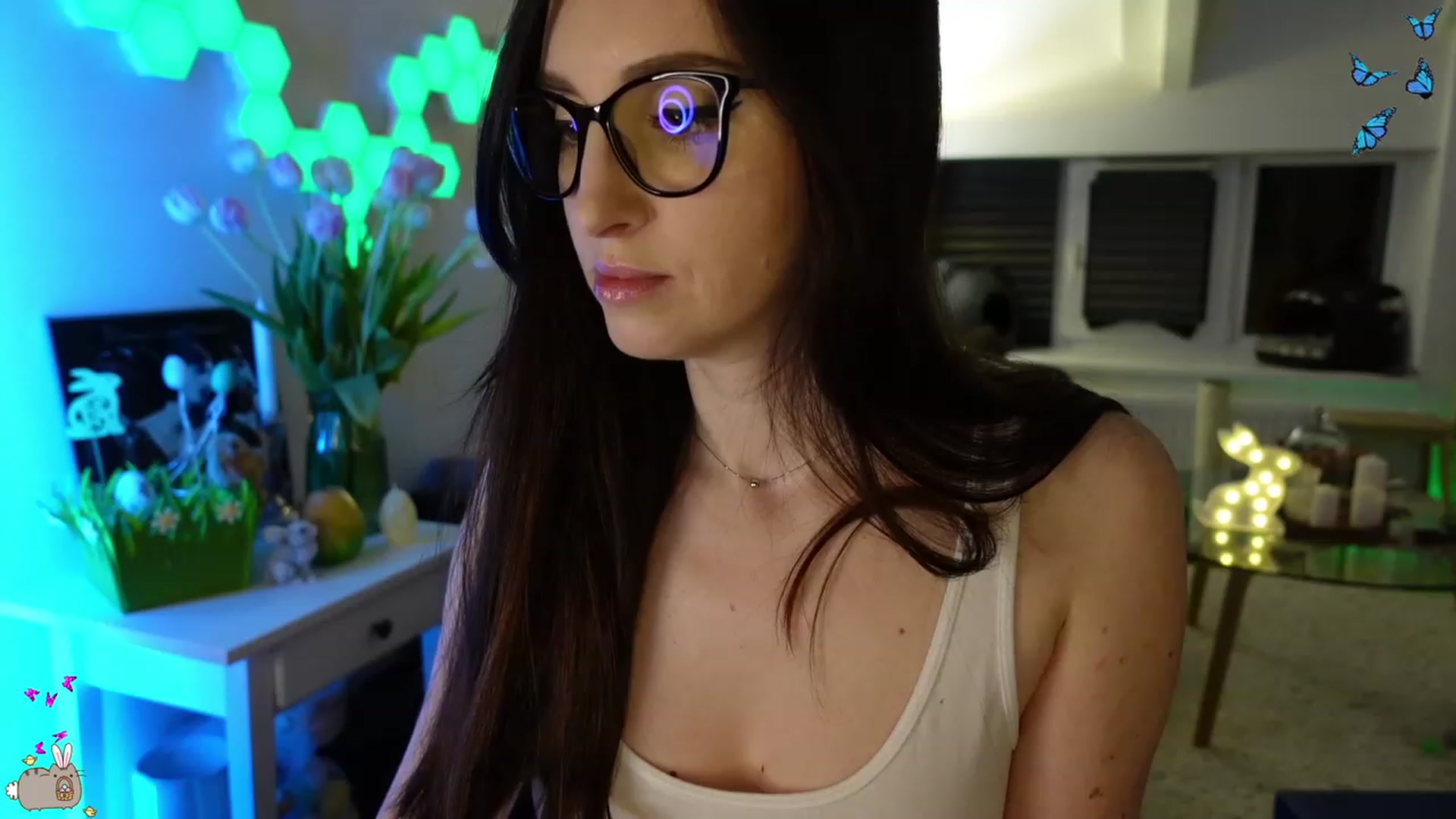 Gallery image thumbnail from MissMaddies's myfreecams stream on, 04/05/2023, 23:58 image 17 of 20