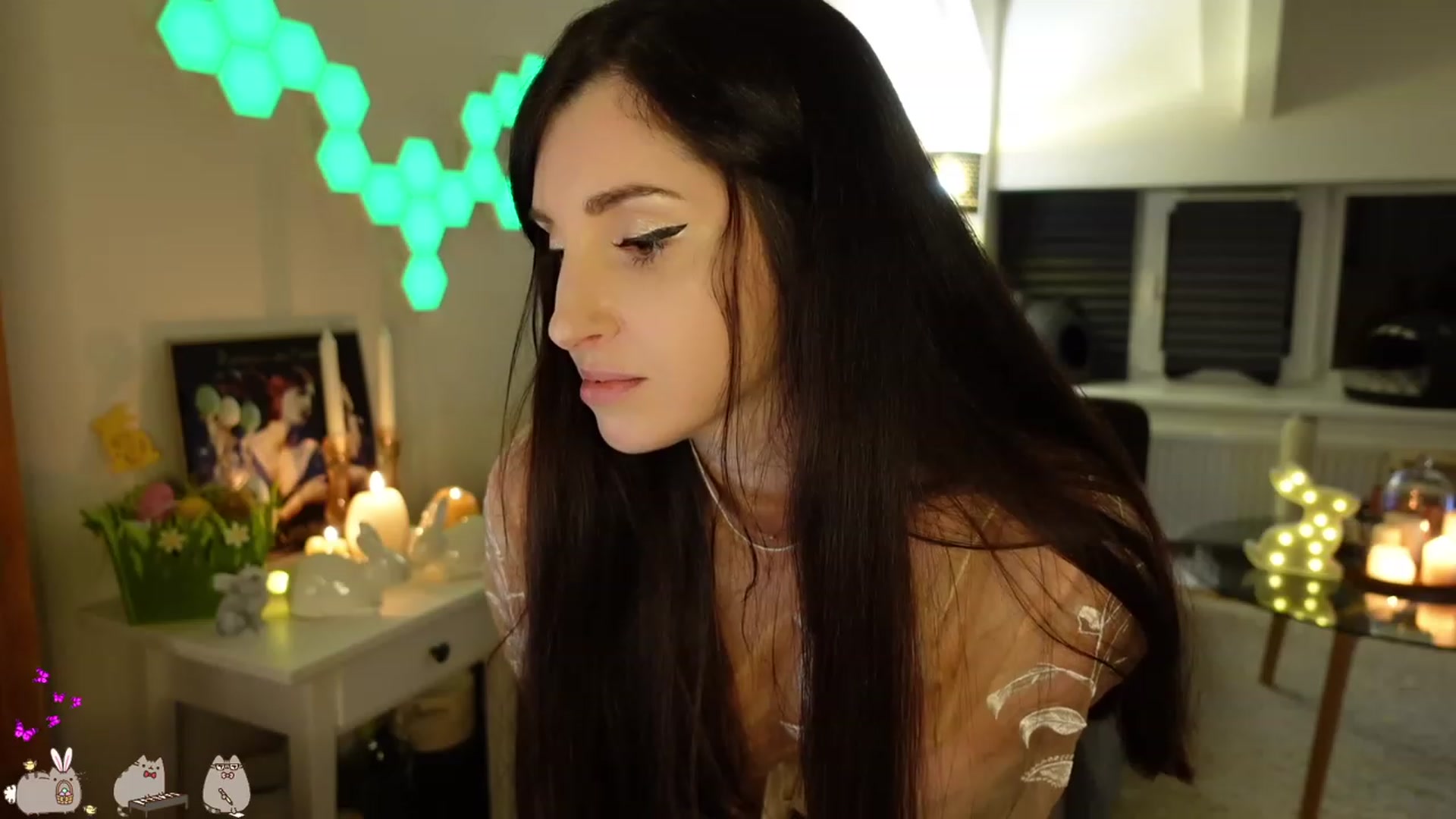 Gallery image thumbnail from MissMaddies's myfreecams stream on, 04/13/2023, 01:54 image 13 of 20