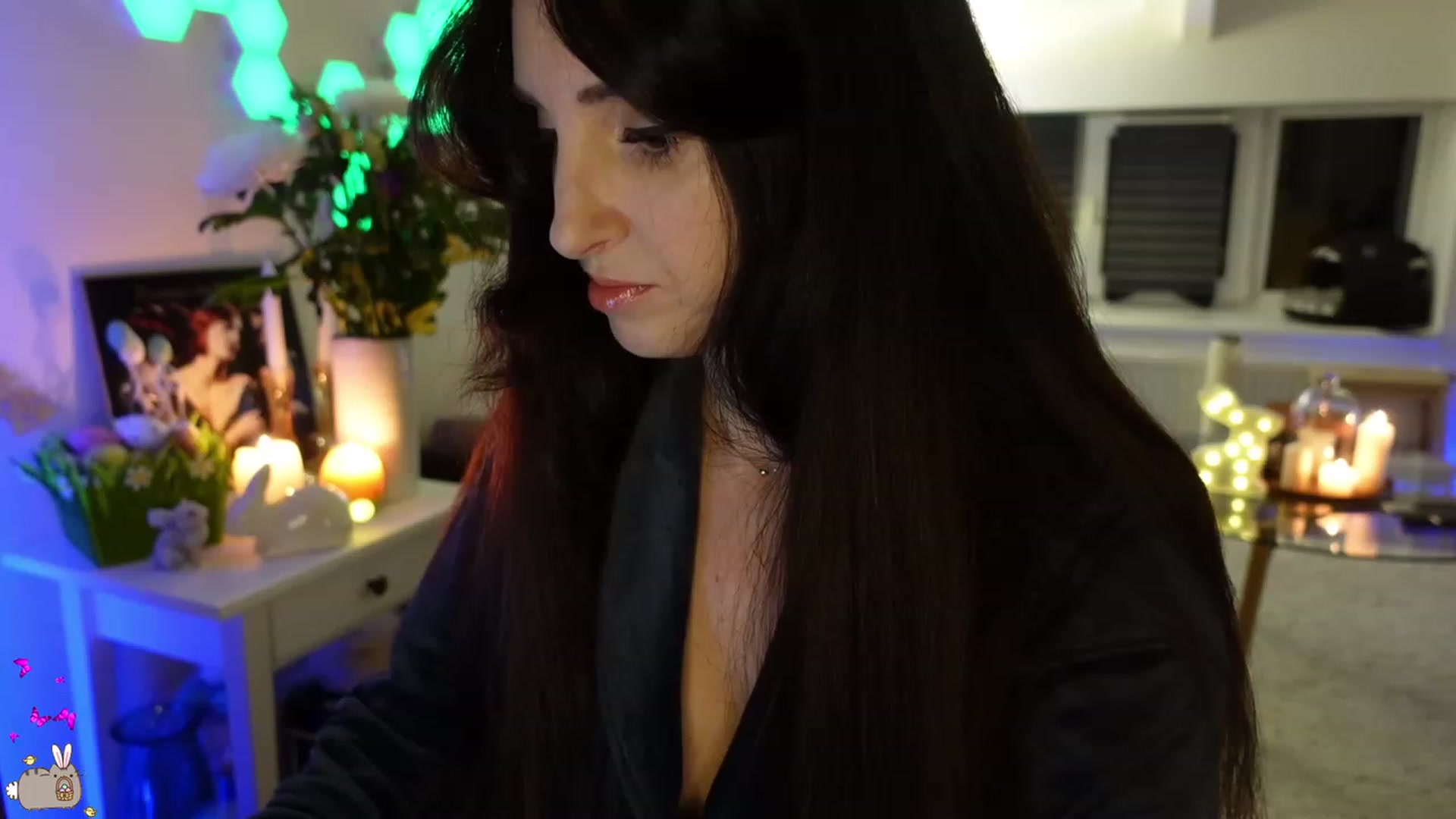 Gallery image thumbnail from MissMaddies's myfreecams stream on, 04/18/2023, 23:28 image 4 of 20