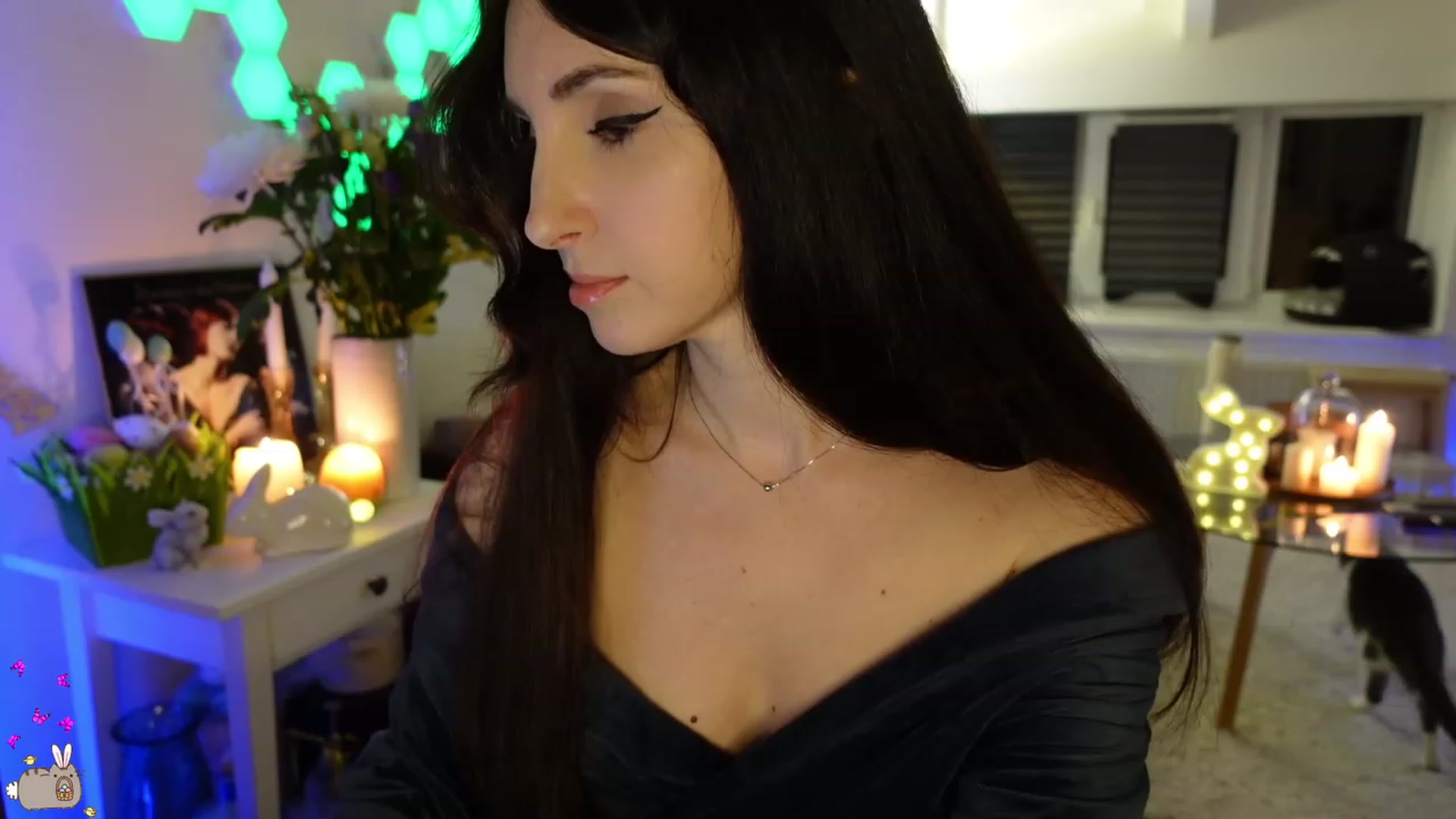 Gallery image thumbnail from MissMaddies's myfreecams stream on, 04/18/2023, 23:28 image 18 of 20