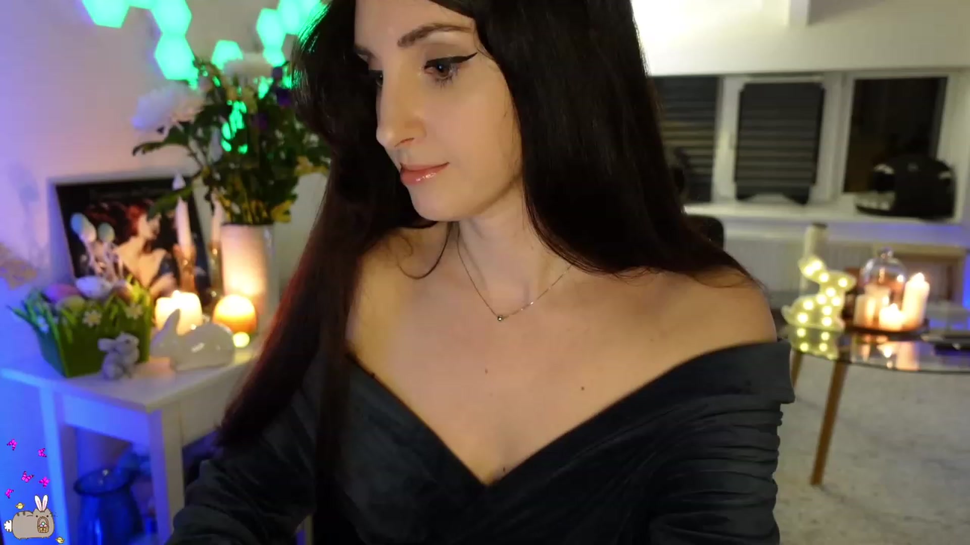 Gallery image thumbnail from MissMaddies's myfreecams stream on, 04/18/2023, 23:28 image 16 of 20