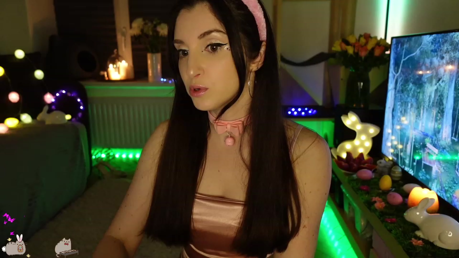 Gallery image thumbnail from MissMaddies's myfreecams stream on, 04/23/2023, 24:14 image 9 of 20