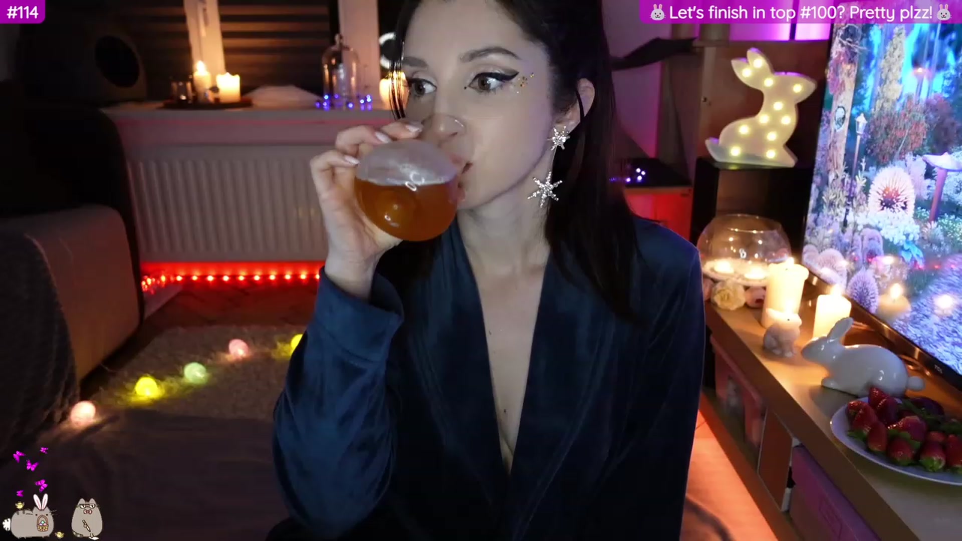 Gallery image thumbnail from MissMaddies's myfreecams stream on, 04/30/2023, 24:22 image 19 of 20