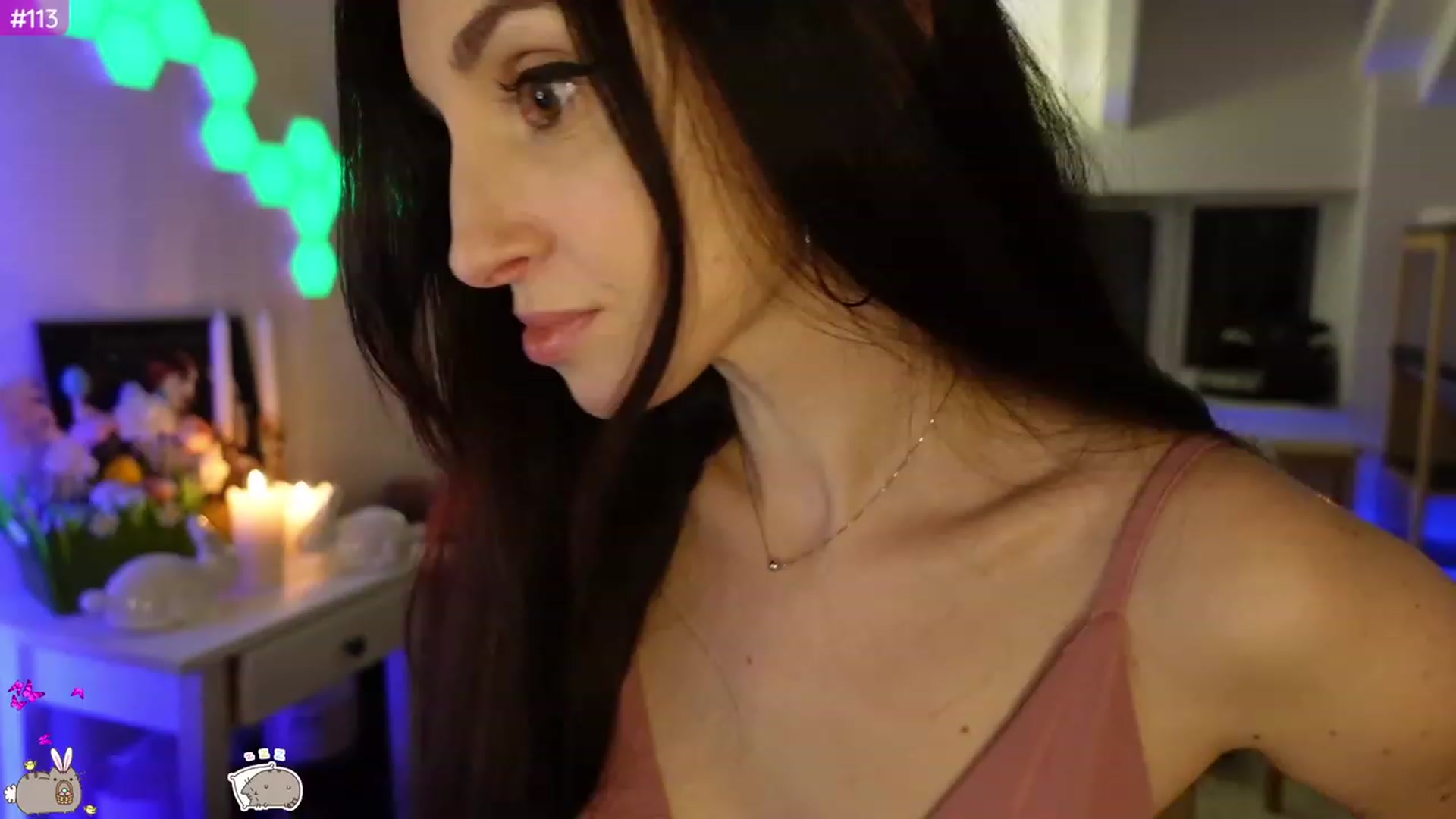 Gallery image thumbnail from MissMaddies's myfreecams stream on, 04/30/2023, 23:46 image 9 of 20