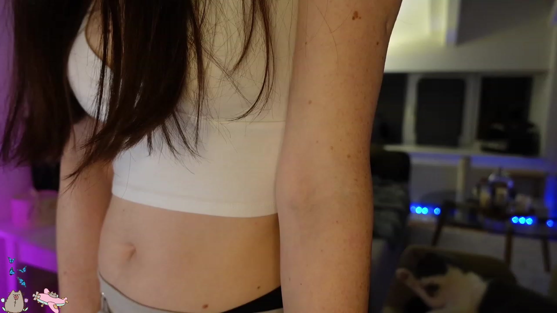 Gallery image thumbnail from MissMaddies's myfreecams stream on, 05/04/2023, 01:25 image 7 of 20