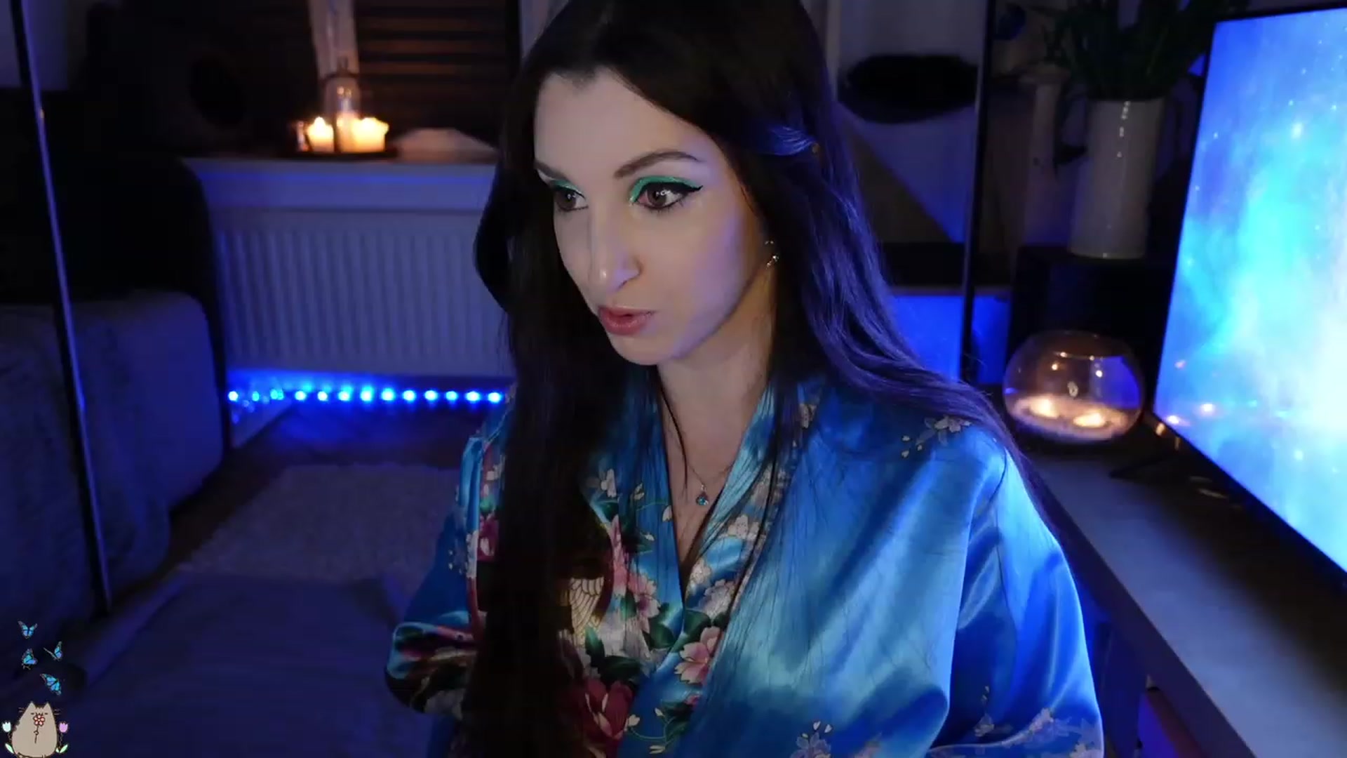 Gallery image thumbnail from MissMaddies's myfreecams stream on, 05/07/2023, 24:15 image 12 of 20