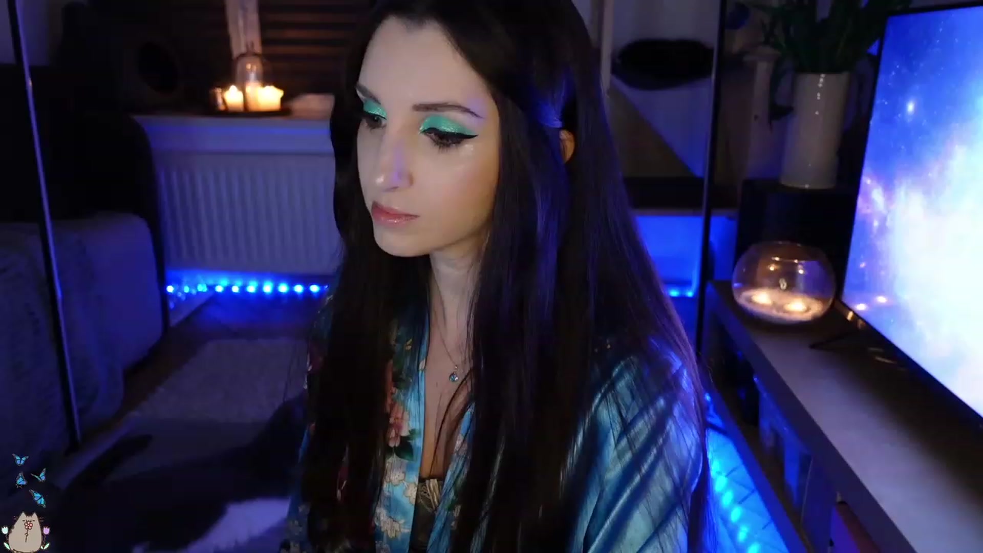 Gallery image thumbnail from MissMaddies's myfreecams stream on, 05/07/2023, 24:15 image 10 of 20