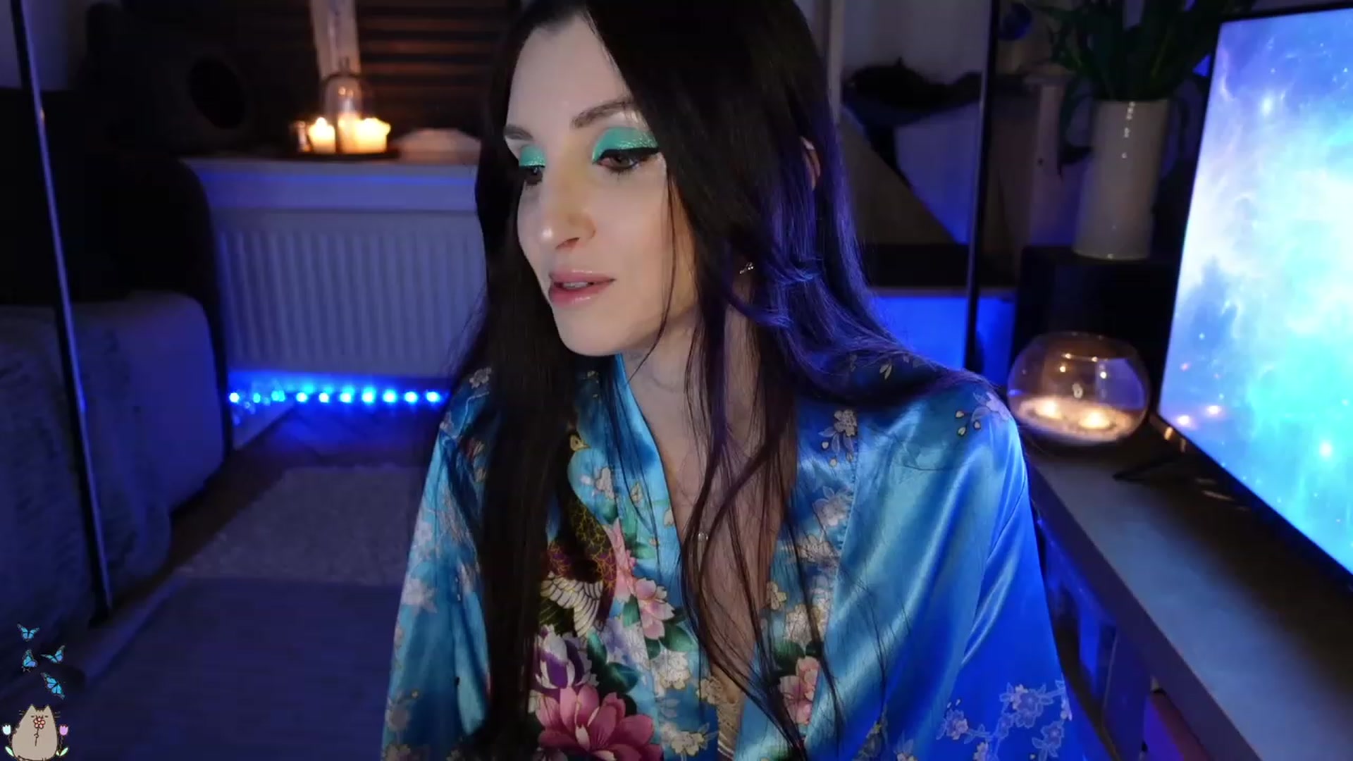 Gallery image thumbnail from MissMaddies's myfreecams stream on, 05/07/2023, 24:15 image 7 of 20