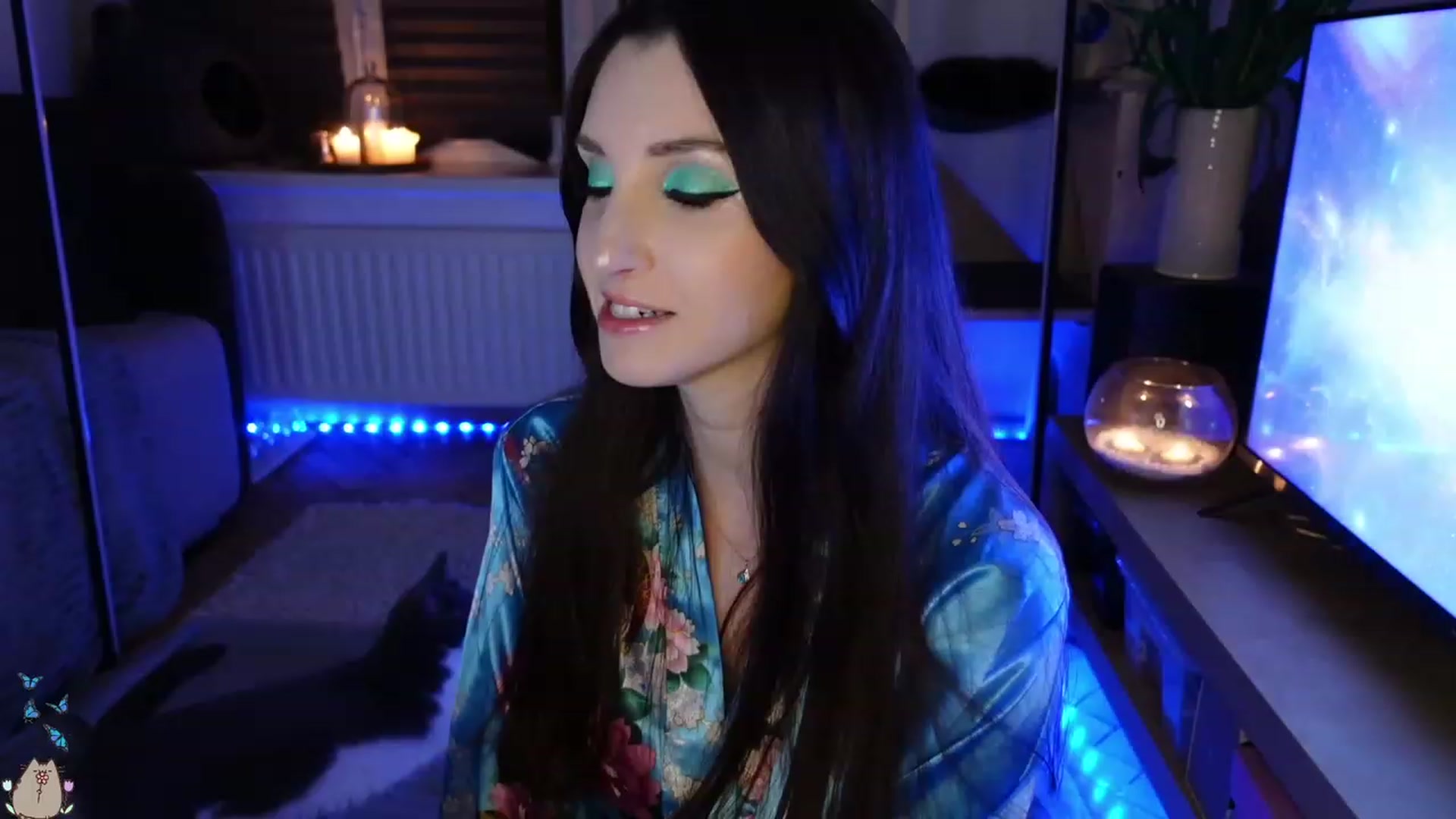 Gallery image thumbnail from MissMaddies's myfreecams stream on, 05/07/2023, 24:15 image 9 of 20