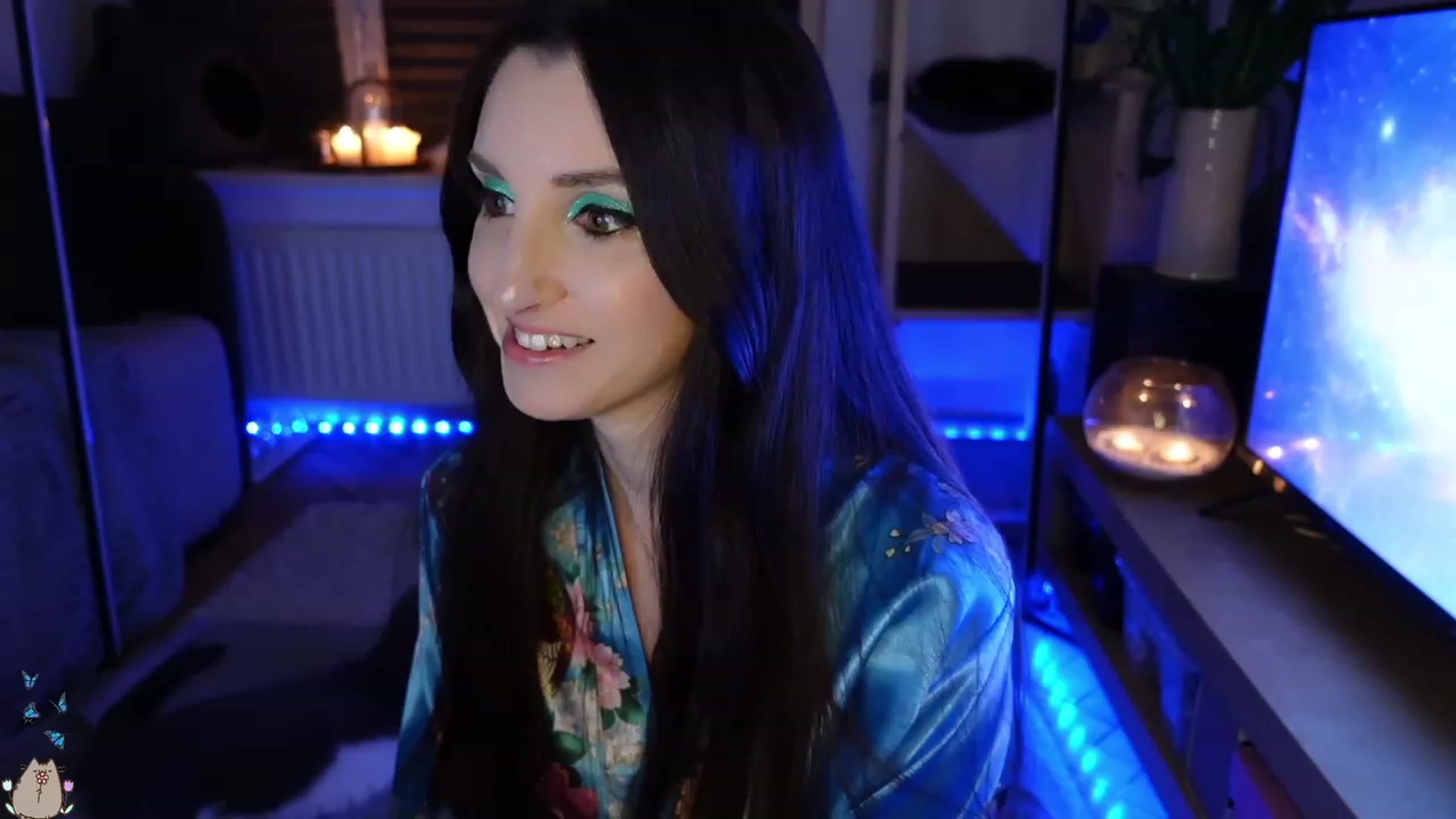 Gallery image thumbnail from MissMaddies's myfreecams stream on, 05/07/2023, 24:16 image 5 of 20