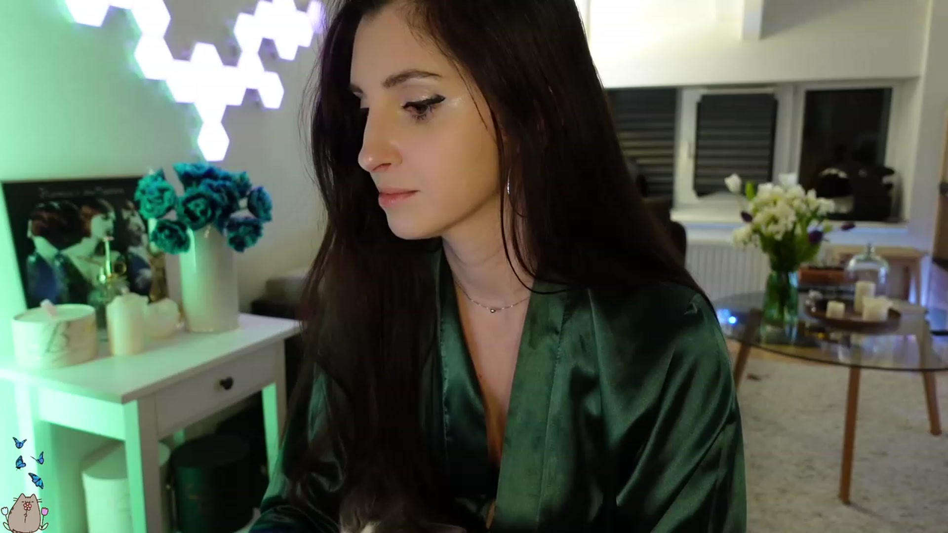 Gallery image thumbnail from MissMaddies's myfreecams stream on, 05/08/2023, 02:25 image 1 of 20
