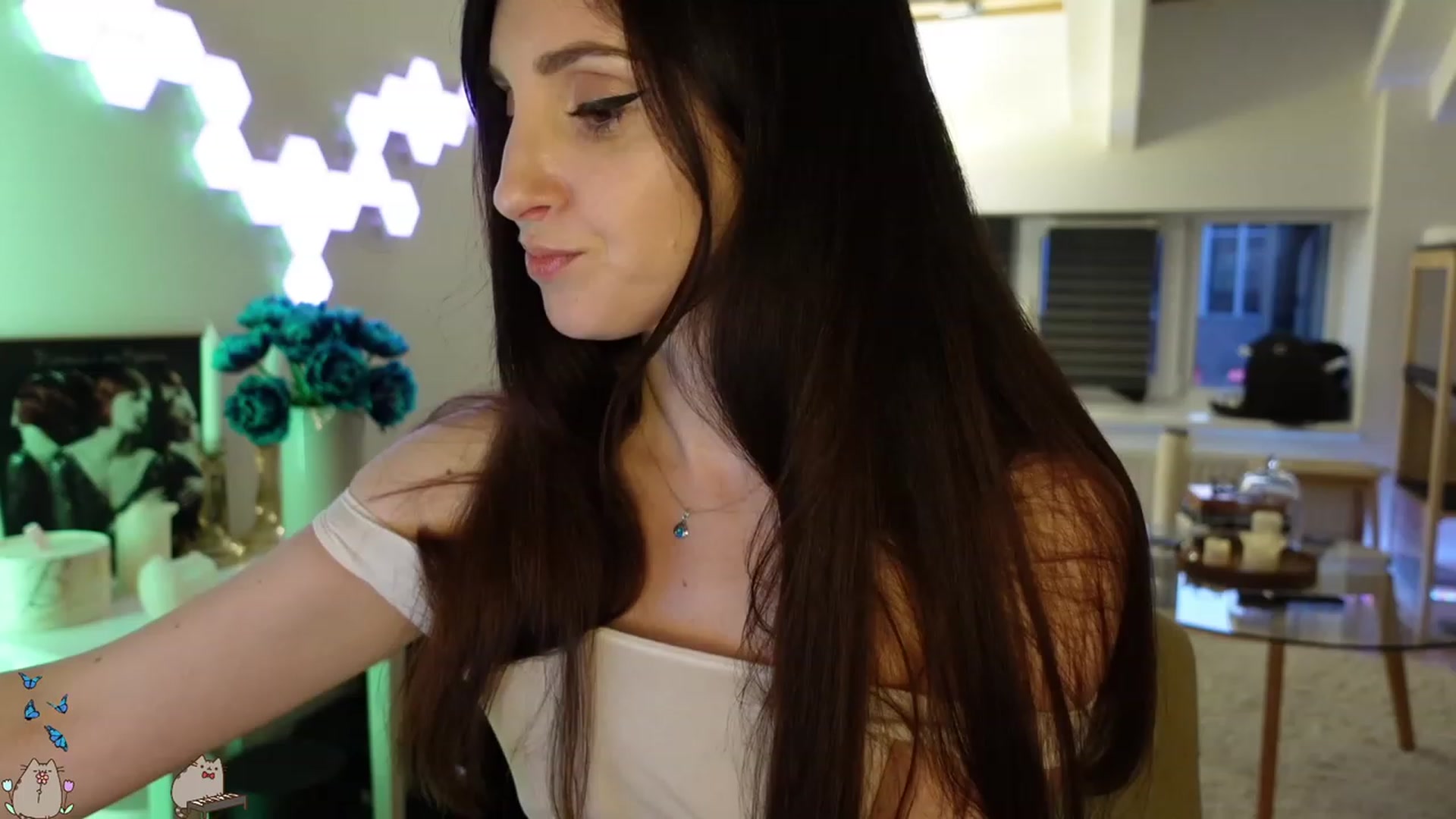 Gallery image thumbnail from MissMaddies's myfreecams stream on, 05/10/2023, 03:14 image 14 of 20