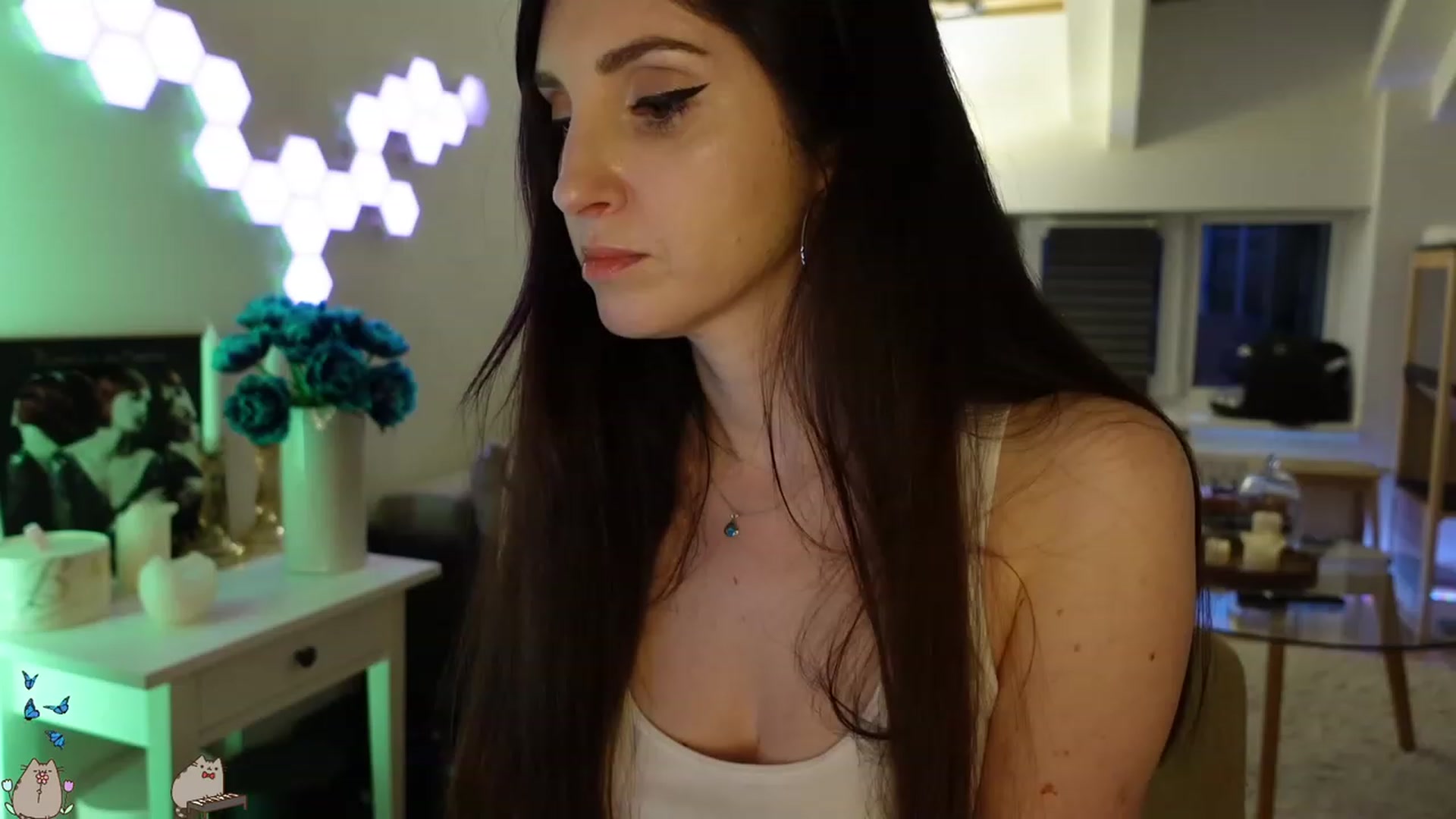 Gallery image thumbnail from MissMaddies's myfreecams stream on, 05/10/2023, 03:14 image 7 of 20