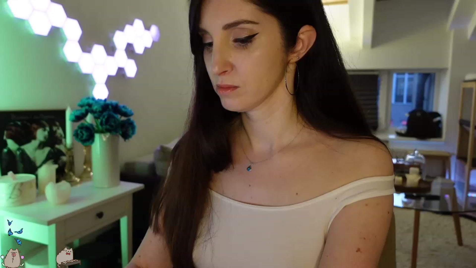 Gallery image thumbnail from MissMaddies's myfreecams stream on, 05/10/2023, 03:14 image 17 of 20