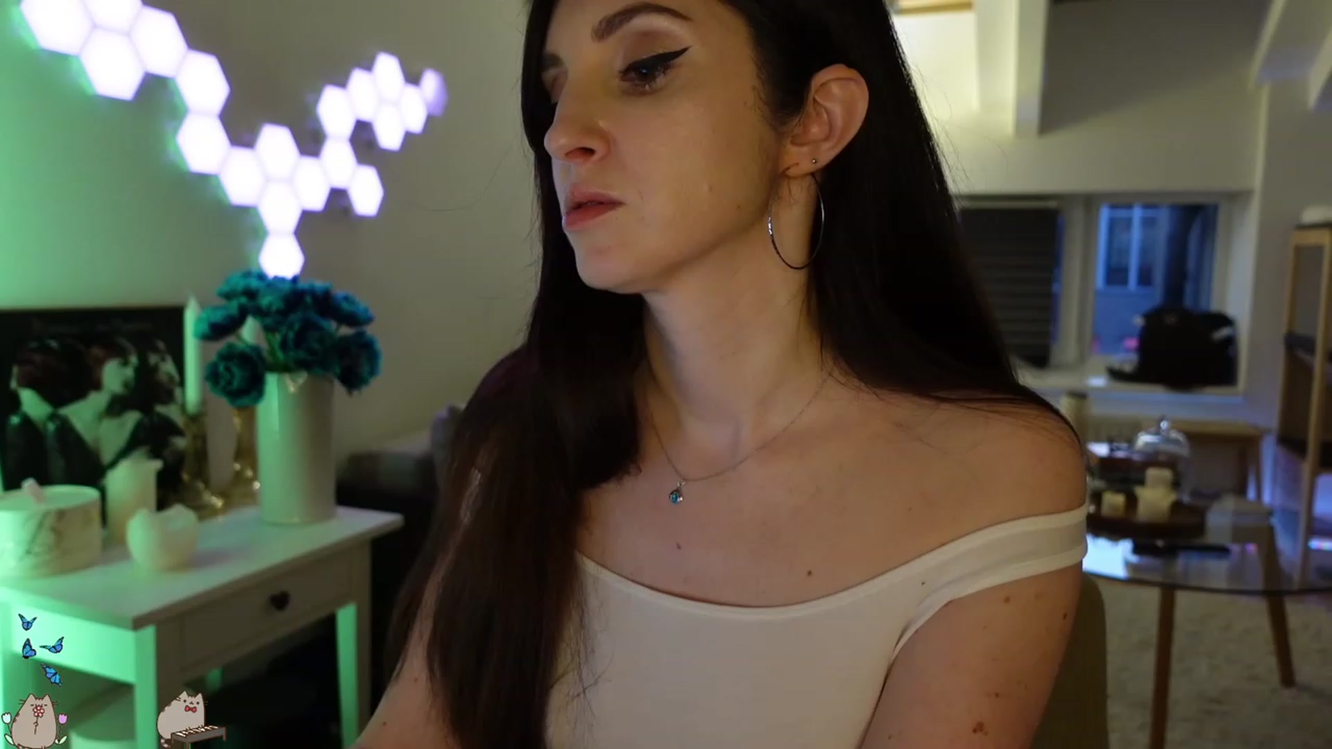 Gallery image thumbnail from MissMaddies's myfreecams stream on, 05/10/2023, 03:14 image 16 of 20