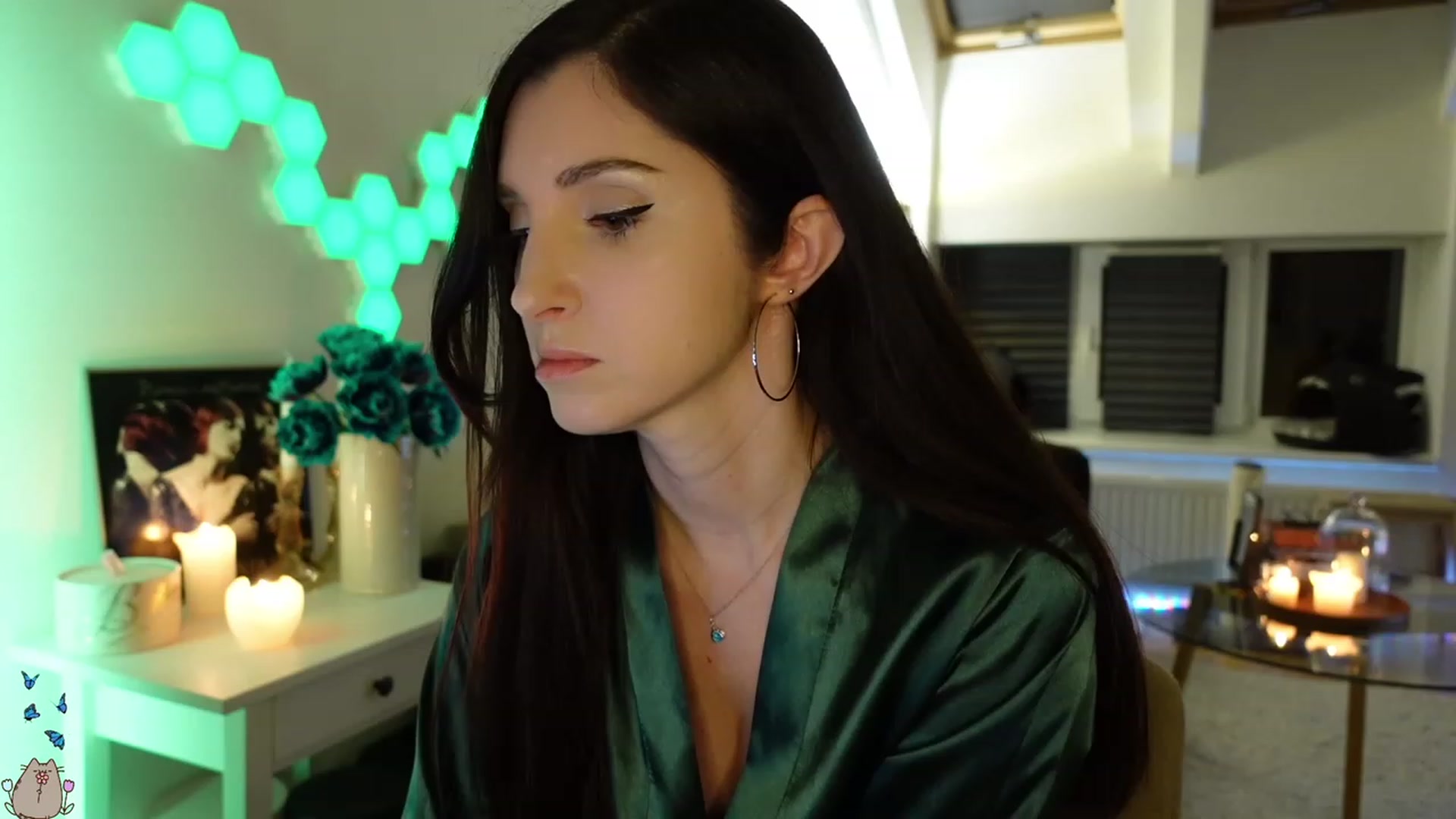 Gallery image thumbnail from MissMaddies's myfreecams stream on, 05/11/2023, 24:16 image 2 of 20