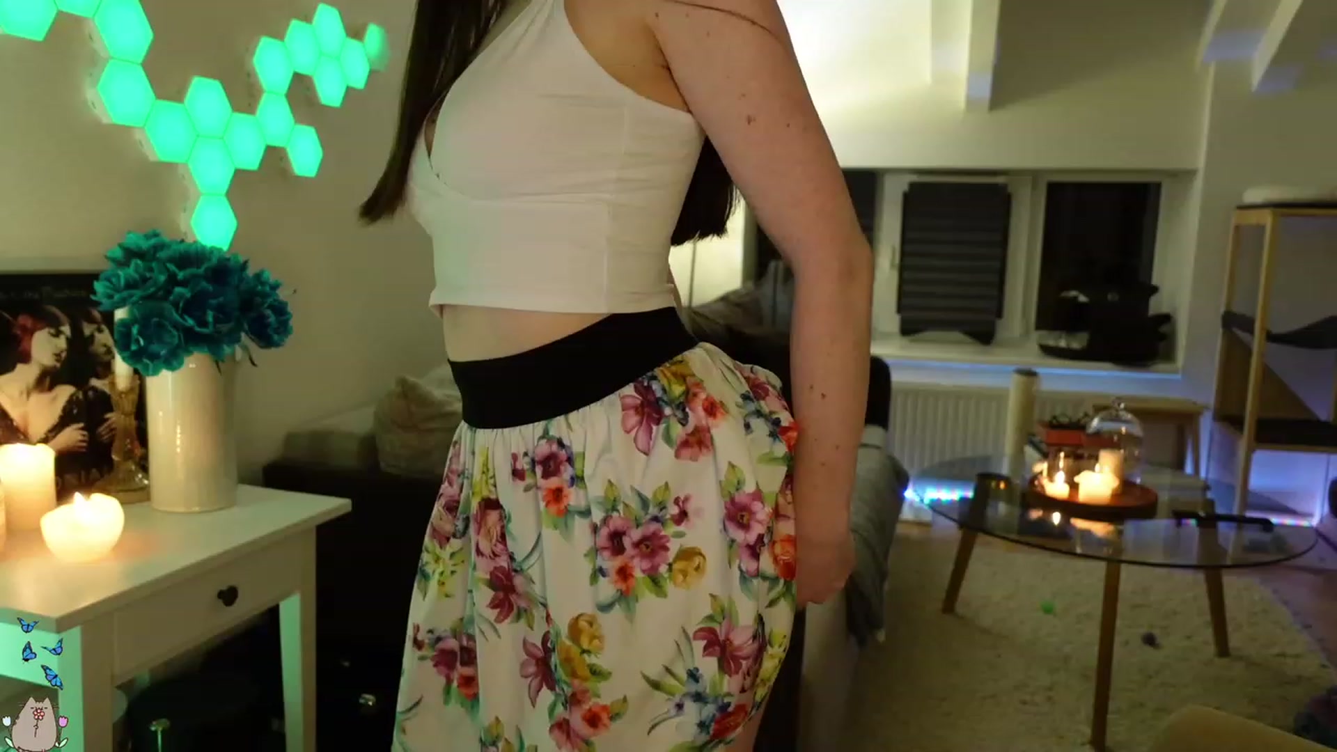 Gallery image thumbnail from MissMaddies's myfreecams stream on, 05/13/2023, 02:27 image 18 of 20