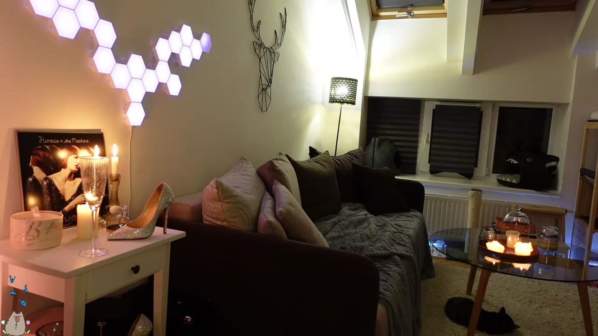 Gallery image thumbnail from MissMaddies's myfreecams stream on, 05/15/2023, 24:30 image 18 of 20