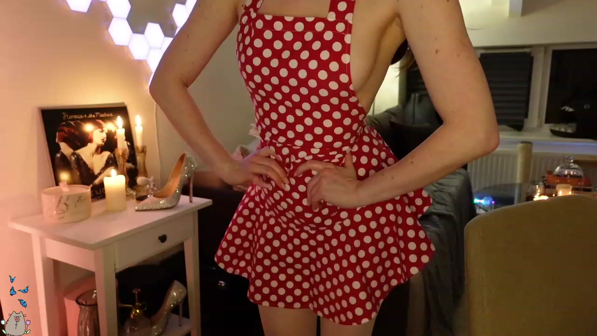 Gallery image thumbnail from MissMaddies's myfreecams stream on, 05/15/2023, 24:30 image 14 of 20