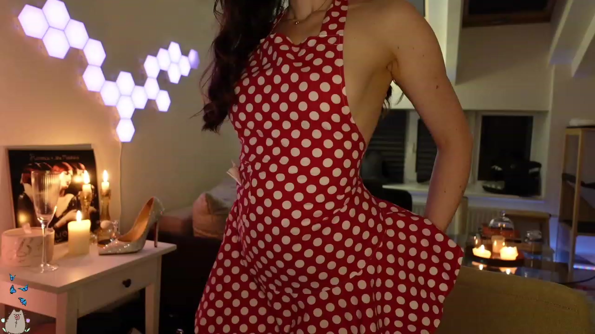 Gallery image thumbnail from MissMaddies's myfreecams stream on, 05/15/2023, 02:01 image 10 of 20