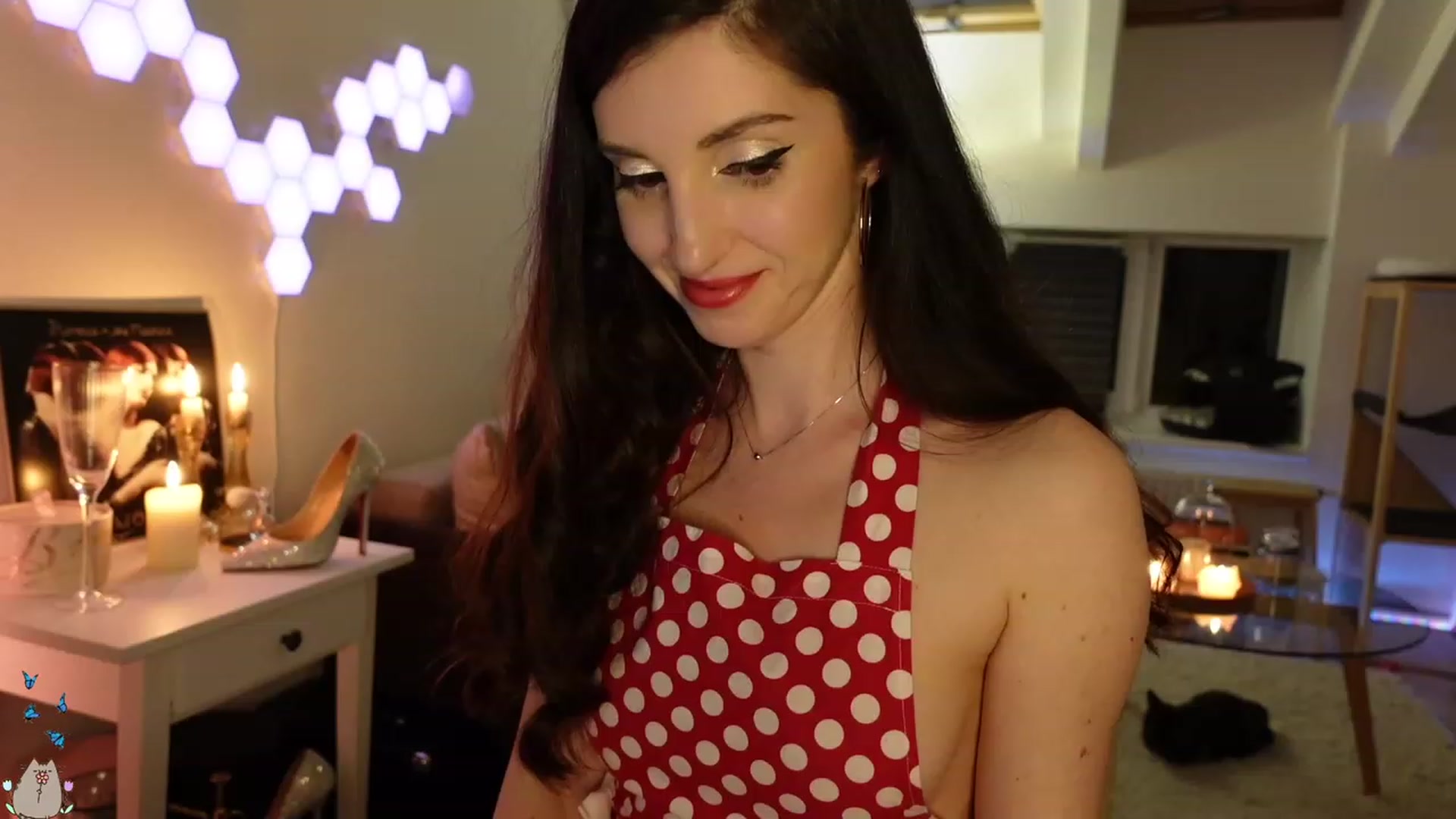 Gallery image thumbnail from MissMaddies's myfreecams stream on, 05/15/2023, 02:01 image 12 of 20