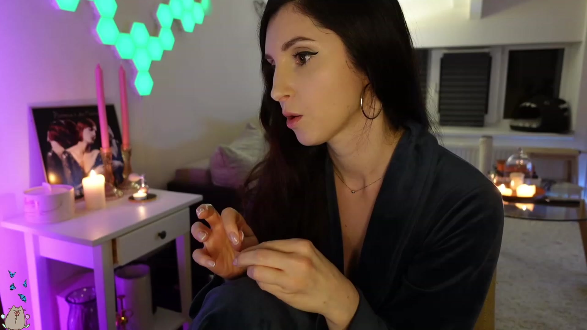 Gallery image thumbnail from MissMaddies's myfreecams stream on, 05/17/2023, 01:11 image 11 of 20