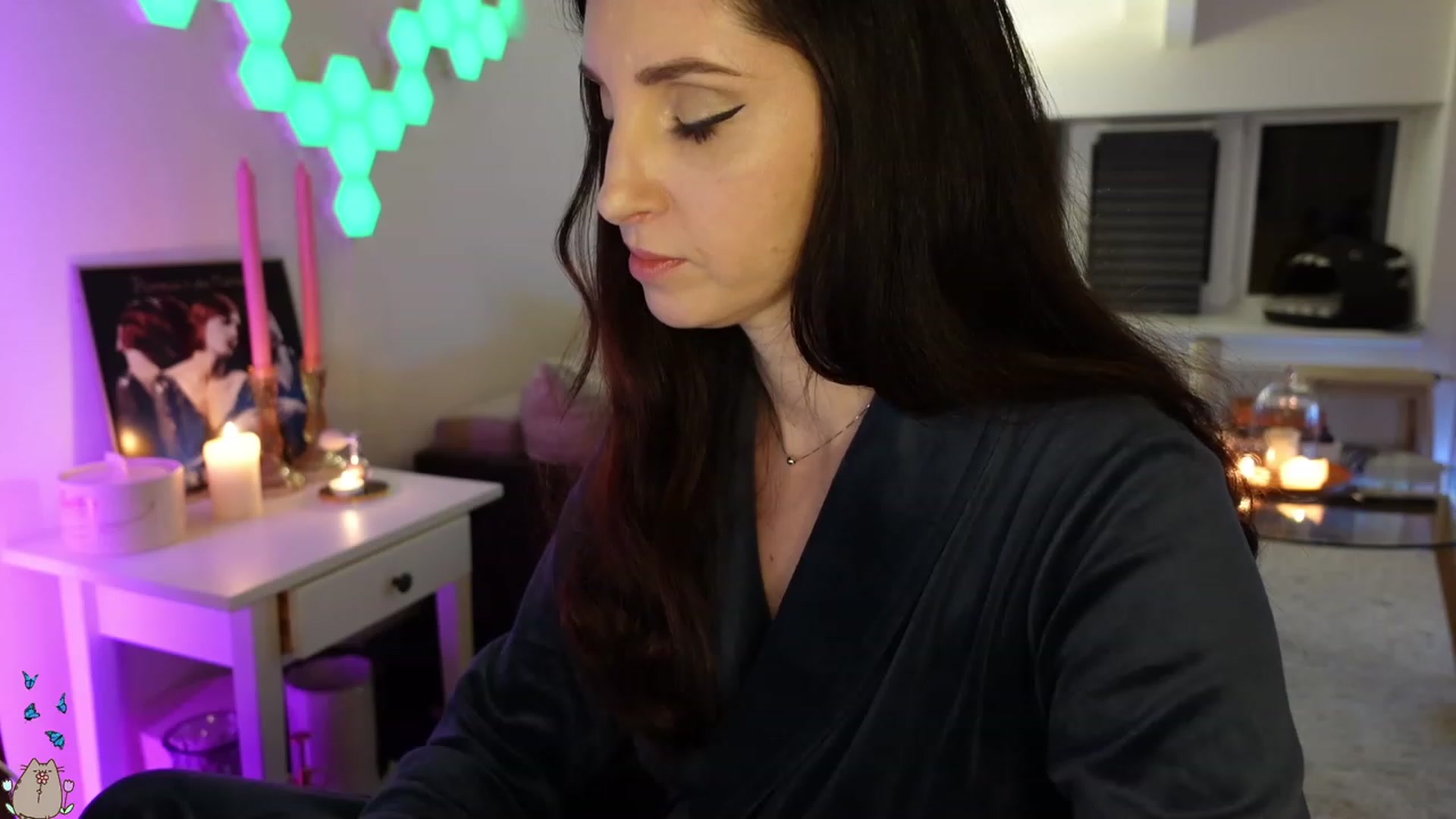 Gallery image thumbnail from MissMaddies's myfreecams stream on, 05/17/2023, 01:11 image 18 of 20