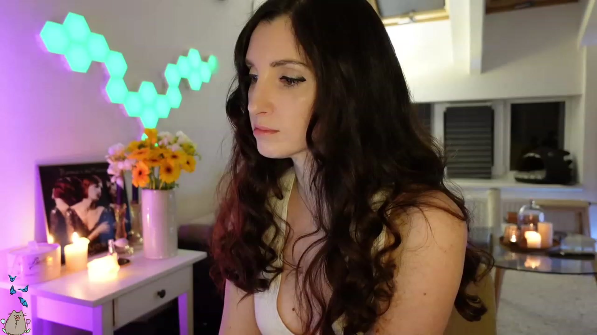Gallery image thumbnail from MissMaddies's myfreecams stream on, 05/19/2023, 01:23 image 20 of 20