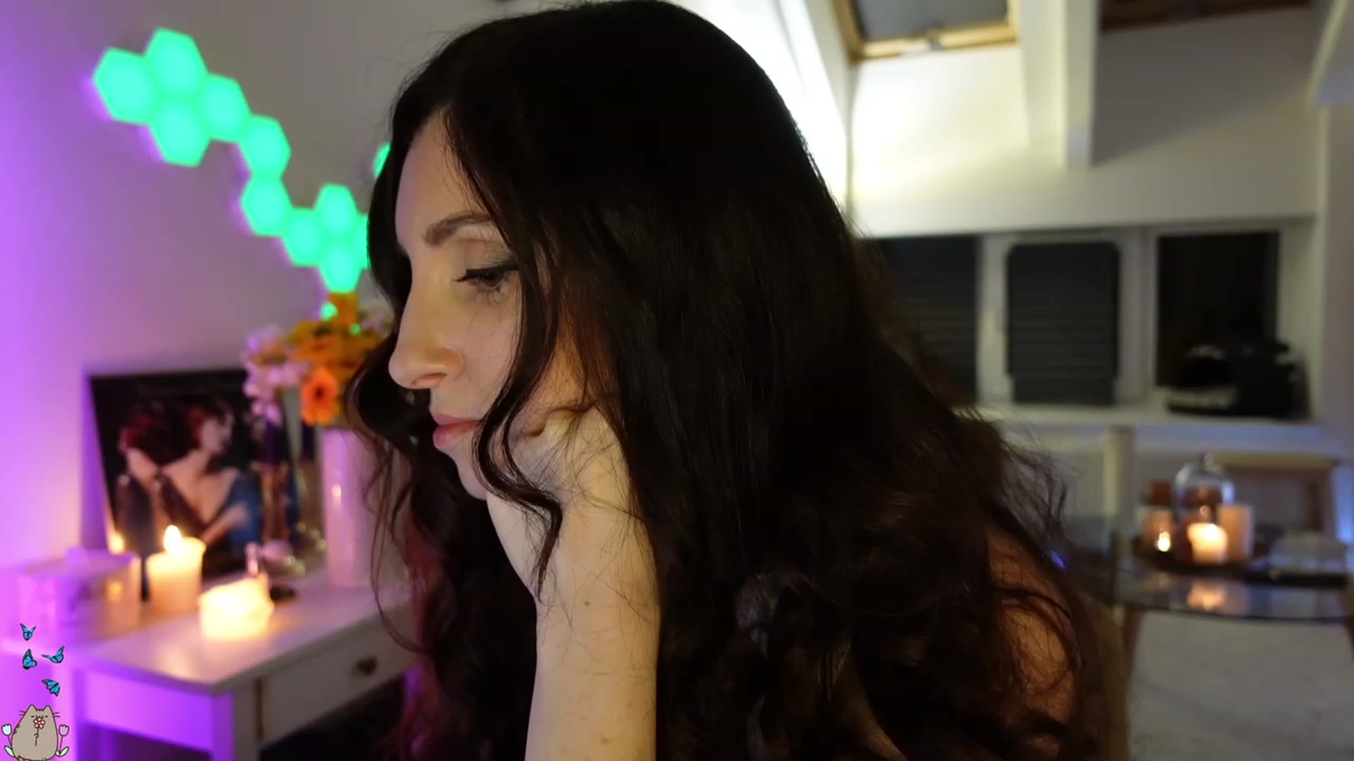Gallery image thumbnail from MissMaddies's myfreecams stream on, 05/19/2023, 01:23 image 17 of 20