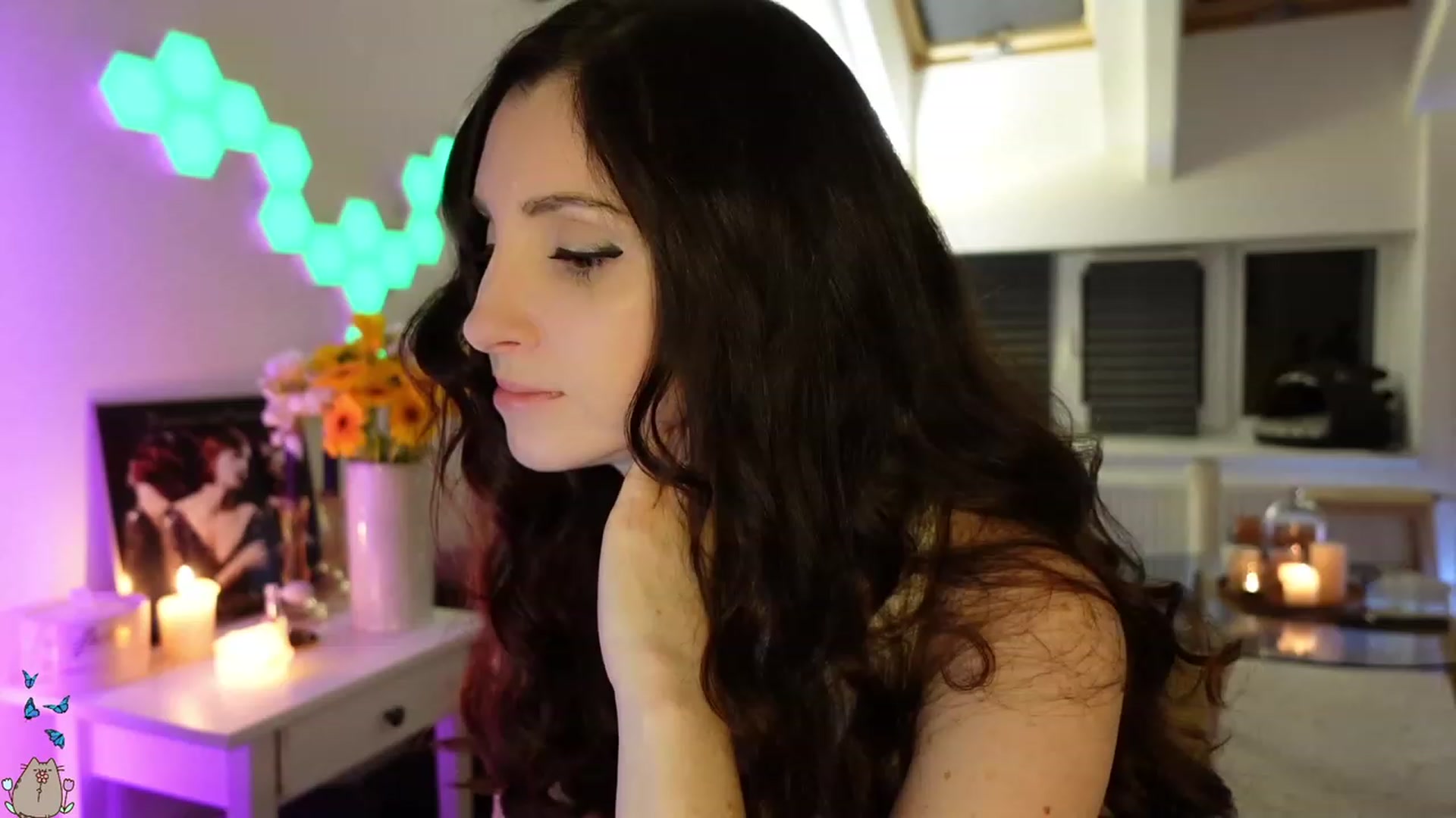 Gallery image thumbnail from MissMaddies's myfreecams stream on, 05/19/2023, 01:23 image 15 of 20