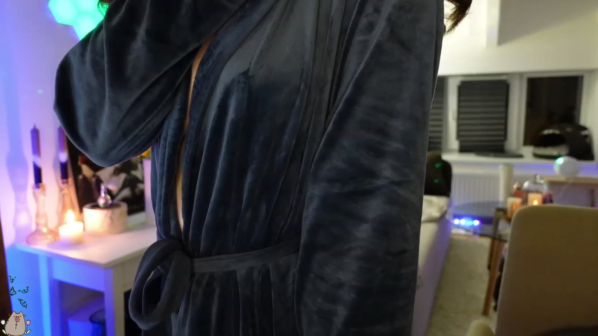 Gallery image thumbnail from MissMaddies's myfreecams stream on, 05/21/2023, 01:52 image 18 of 20