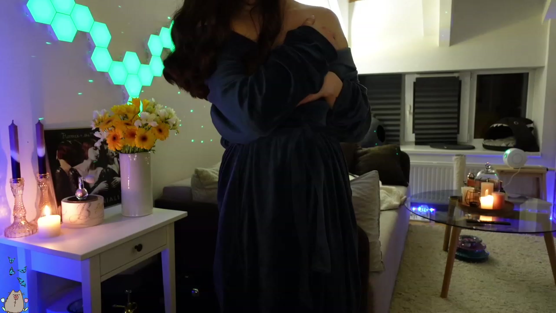 Gallery image thumbnail from MissMaddies's myfreecams stream on, 05/21/2023, 01:52 image 13 of 20