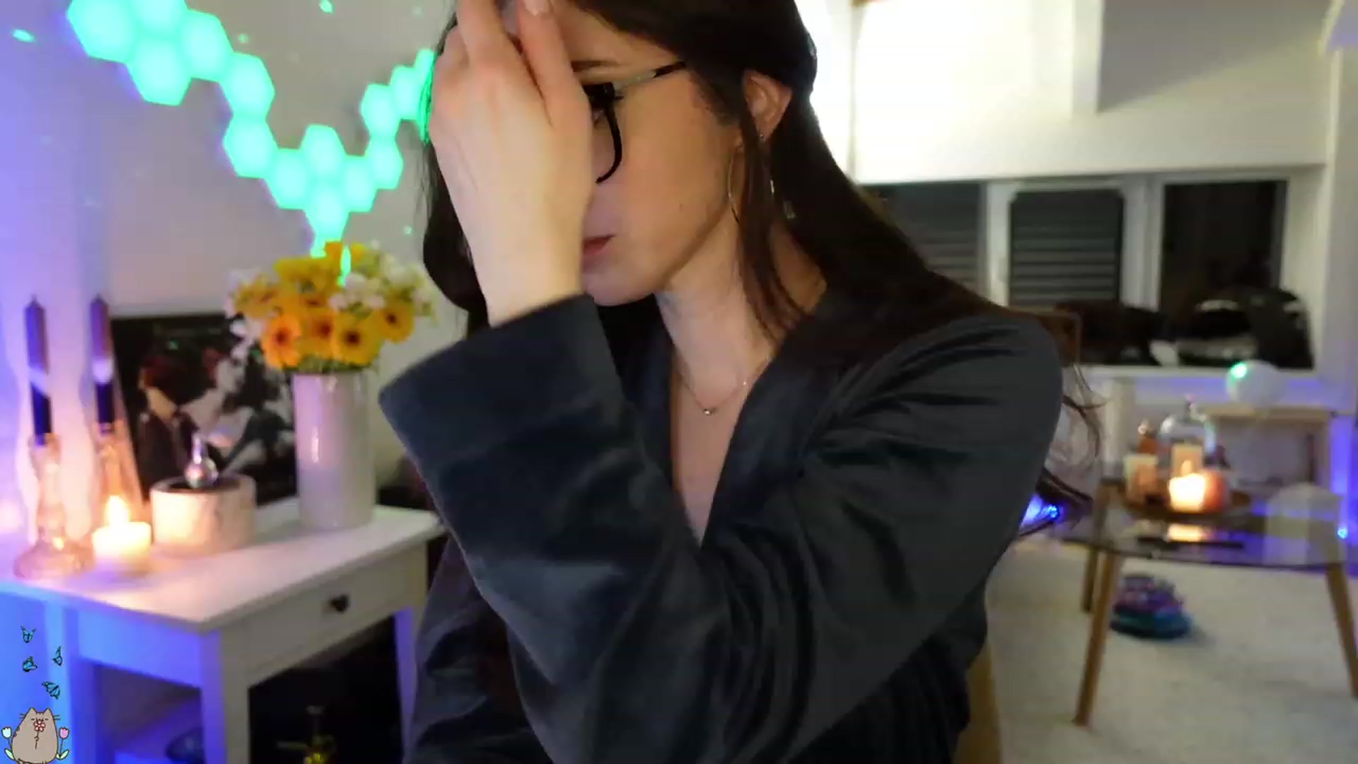 Gallery image thumbnail from MissMaddies's myfreecams stream on, 05/21/2023, 01:52 image 6 of 20