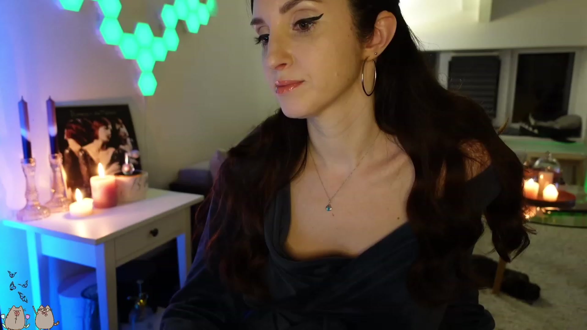 Gallery image thumbnail from MissMaddies's myfreecams stream on, 05/24/2023, 01:10 image 14 of 20
