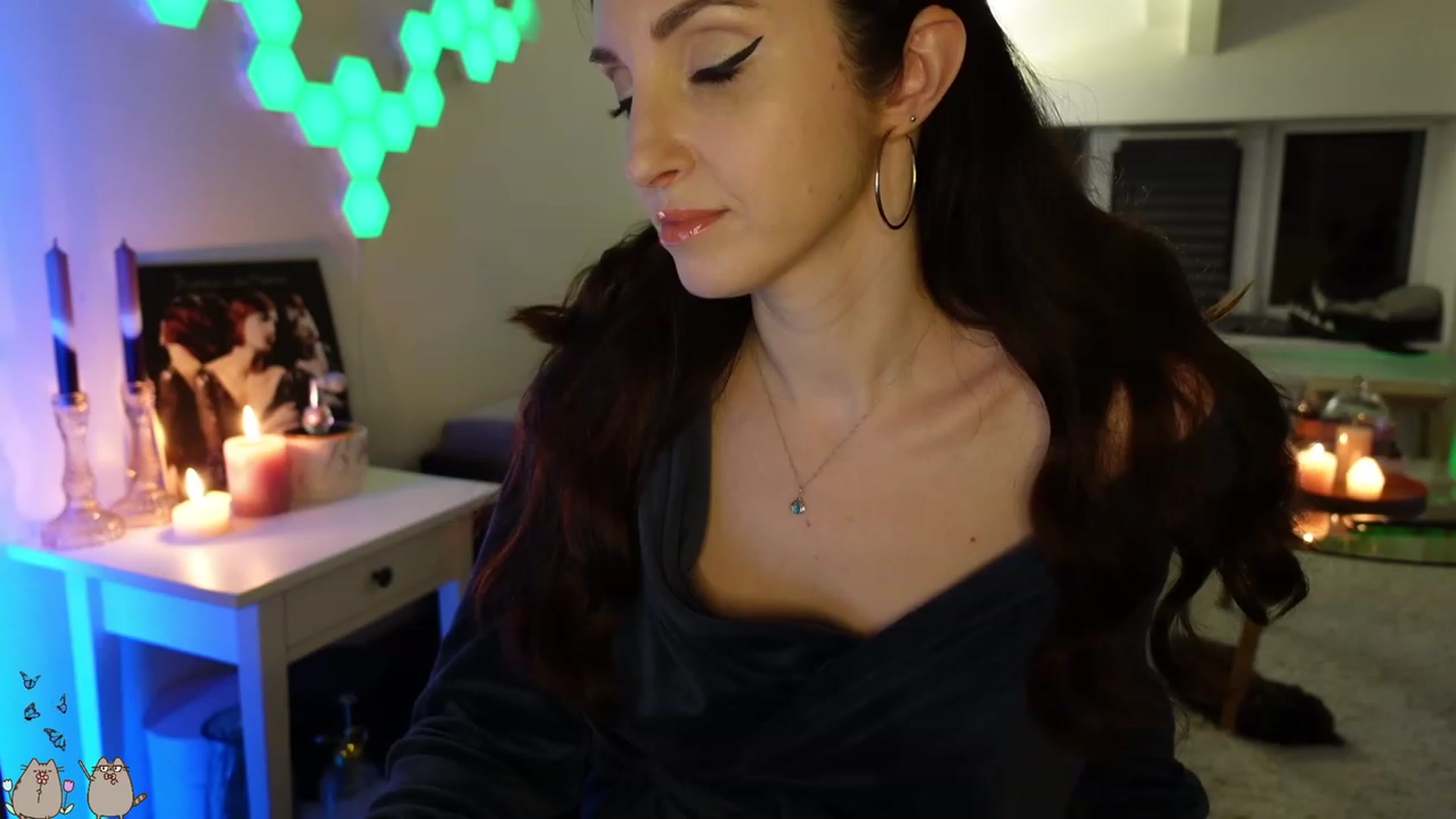 Gallery image thumbnail from MissMaddies's myfreecams stream on, 05/24/2023, 01:10 image 13 of 20