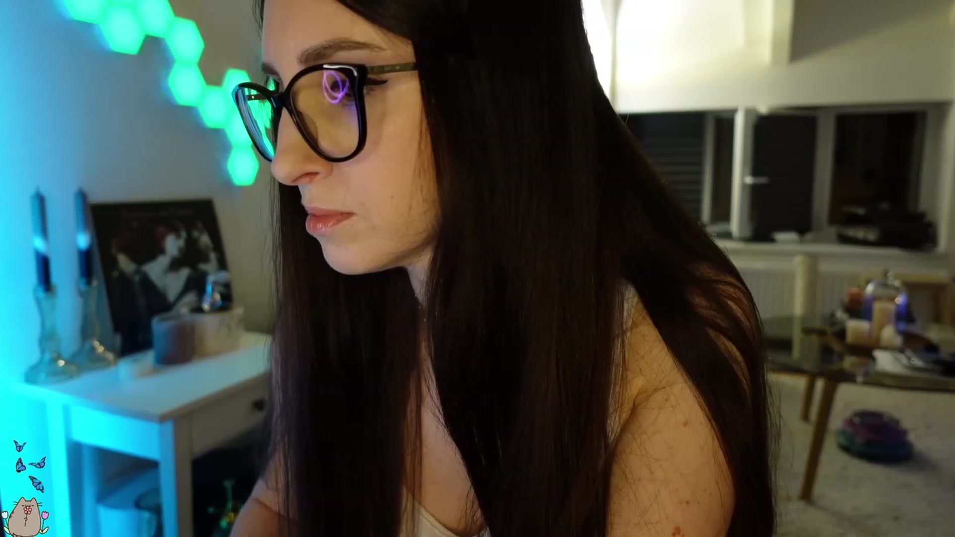 Gallery image thumbnail from MissMaddies's myfreecams stream on, 05/25/2023, 22:28 image 20 of 20