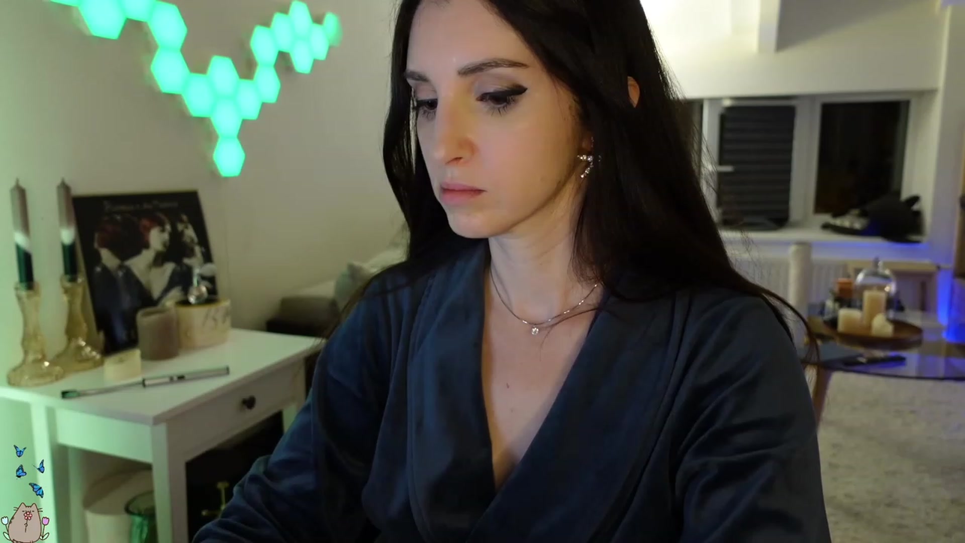 Gallery image thumbnail from MissMaddies's myfreecams stream on, 05/26/2023, 21:40 image 11 of 20