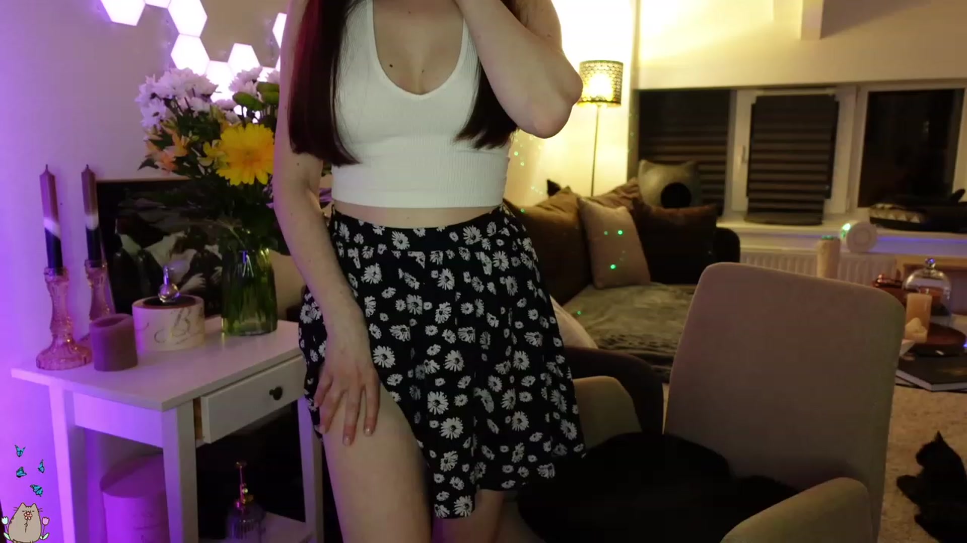 Gallery image thumbnail from MissMaddies's myfreecams stream on, 05/30/2023, 23:56 image 5 of 20