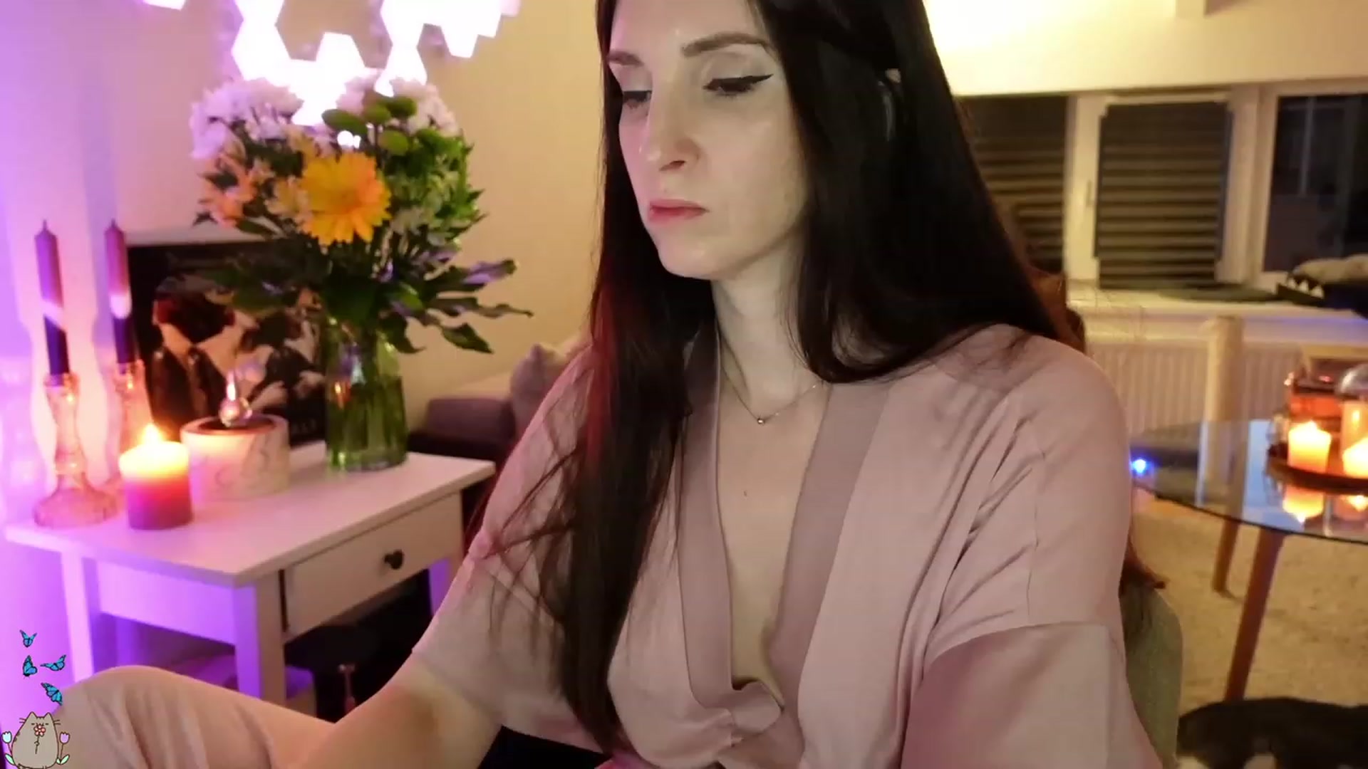 Gallery image thumbnail from MissMaddies's myfreecams stream on, 06/01/2023, 02:38 image 6 of 20