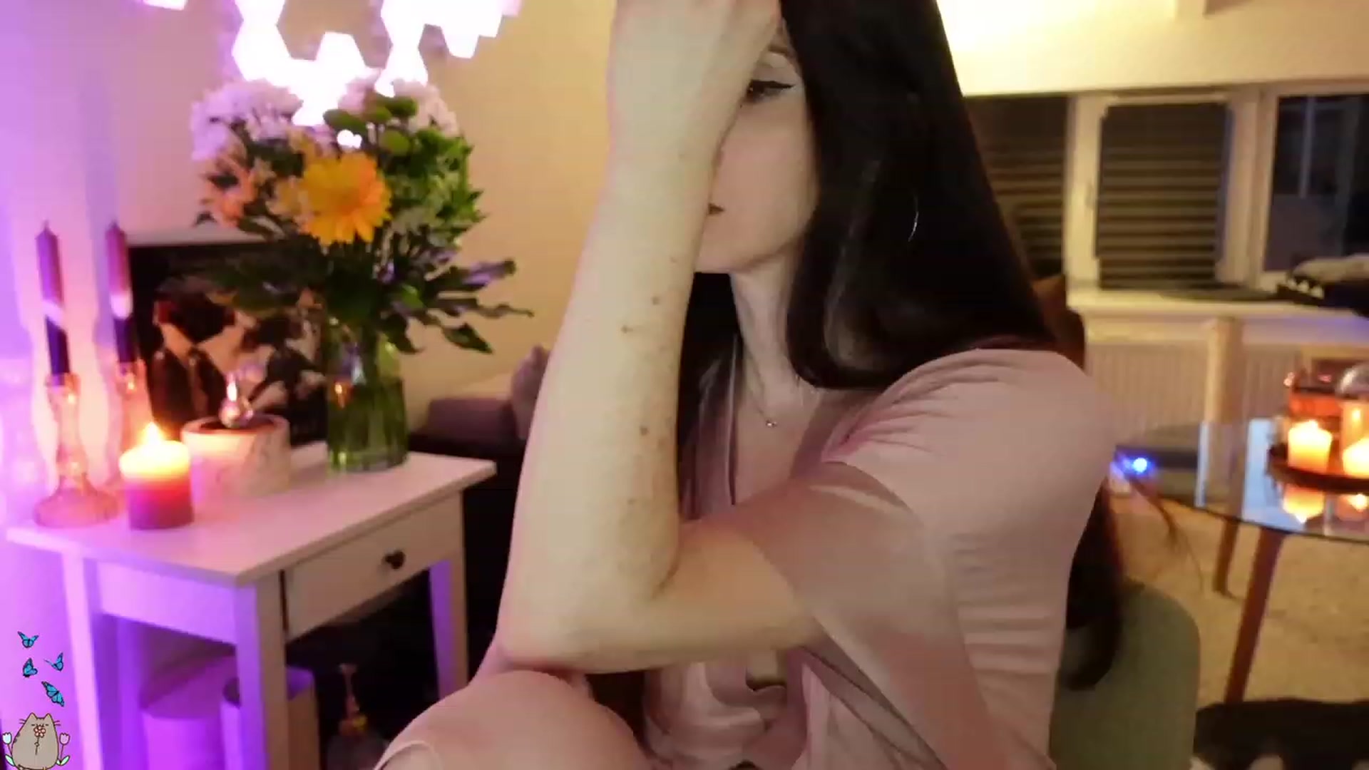Gallery image thumbnail from MissMaddies's myfreecams stream on, 06/01/2023, 02:38 image 10 of 20
