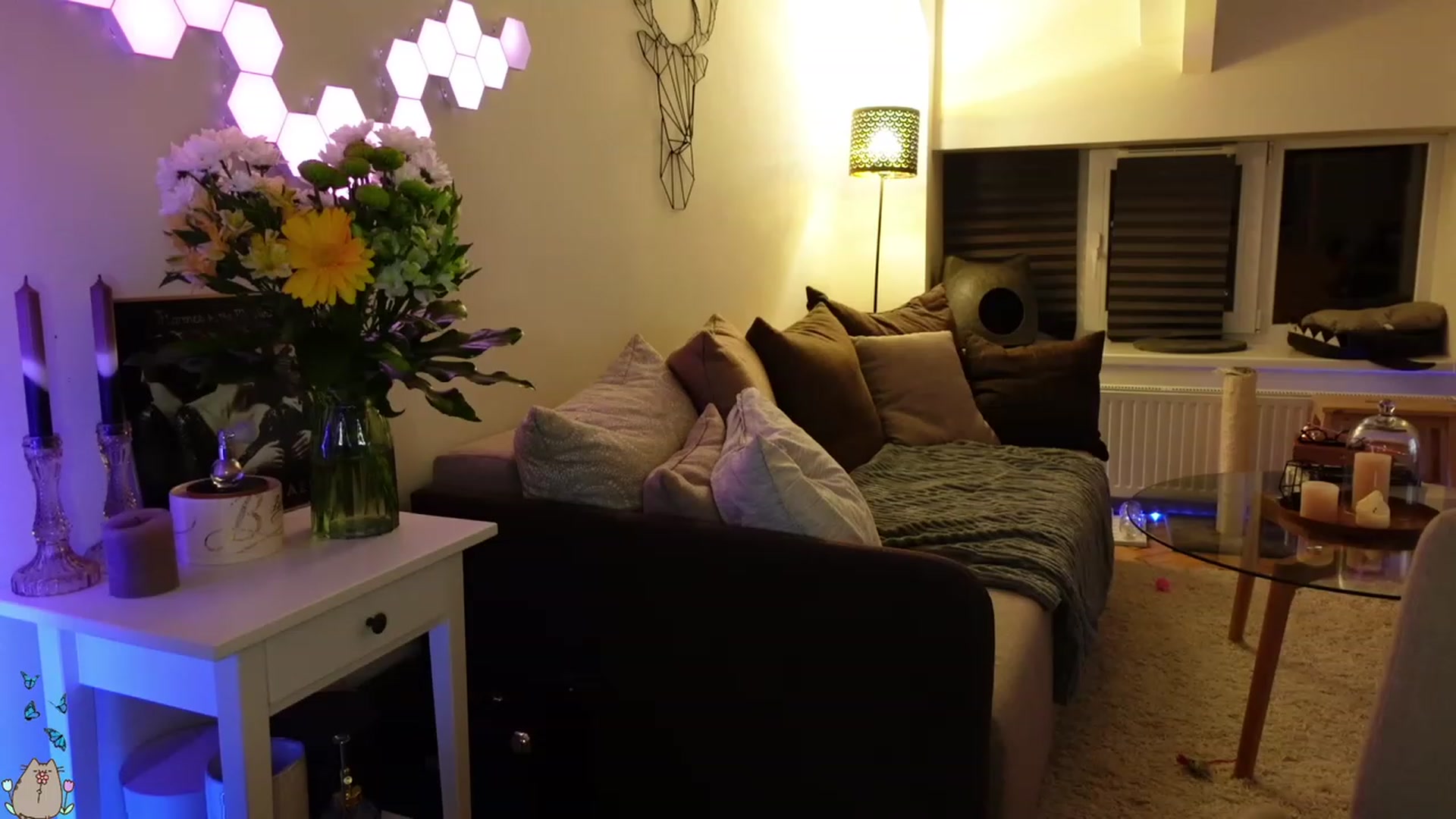 Gallery image thumbnail from MissMaddies's myfreecams stream on, 06/02/2023, 24:15 image 15 of 20