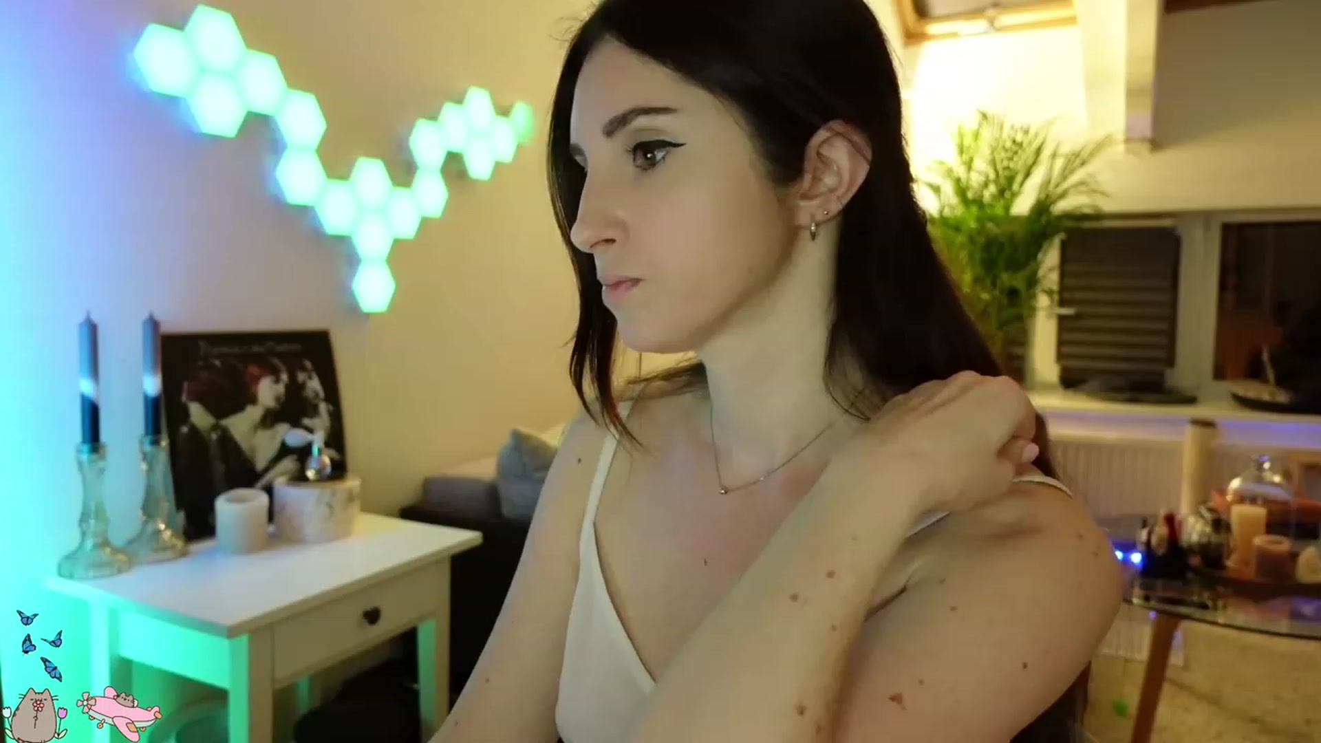 Gallery image thumbnail from MissMaddies's myfreecams stream on, 06/08/2023, 01:20 image 6 of 20