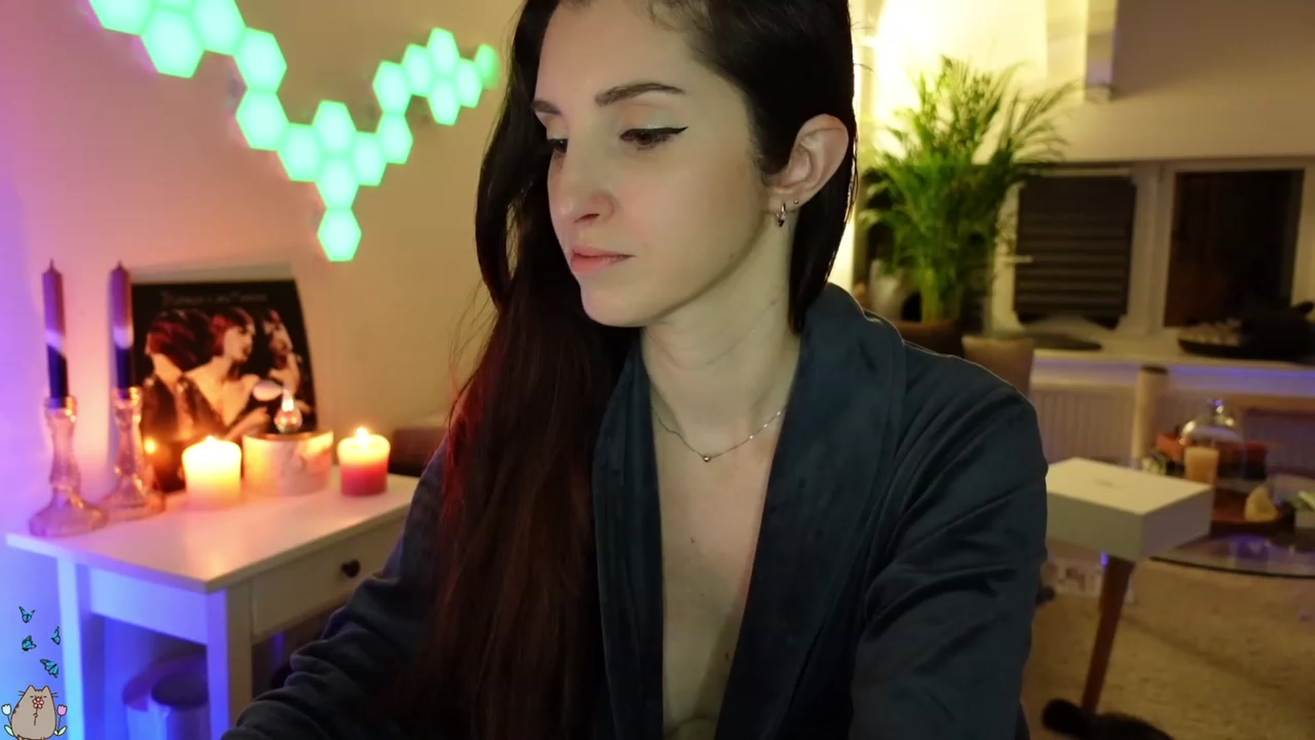 Gallery image thumbnail from MissMaddies's myfreecams stream on, 06/10/2023, 01:36 image 17 of 20
