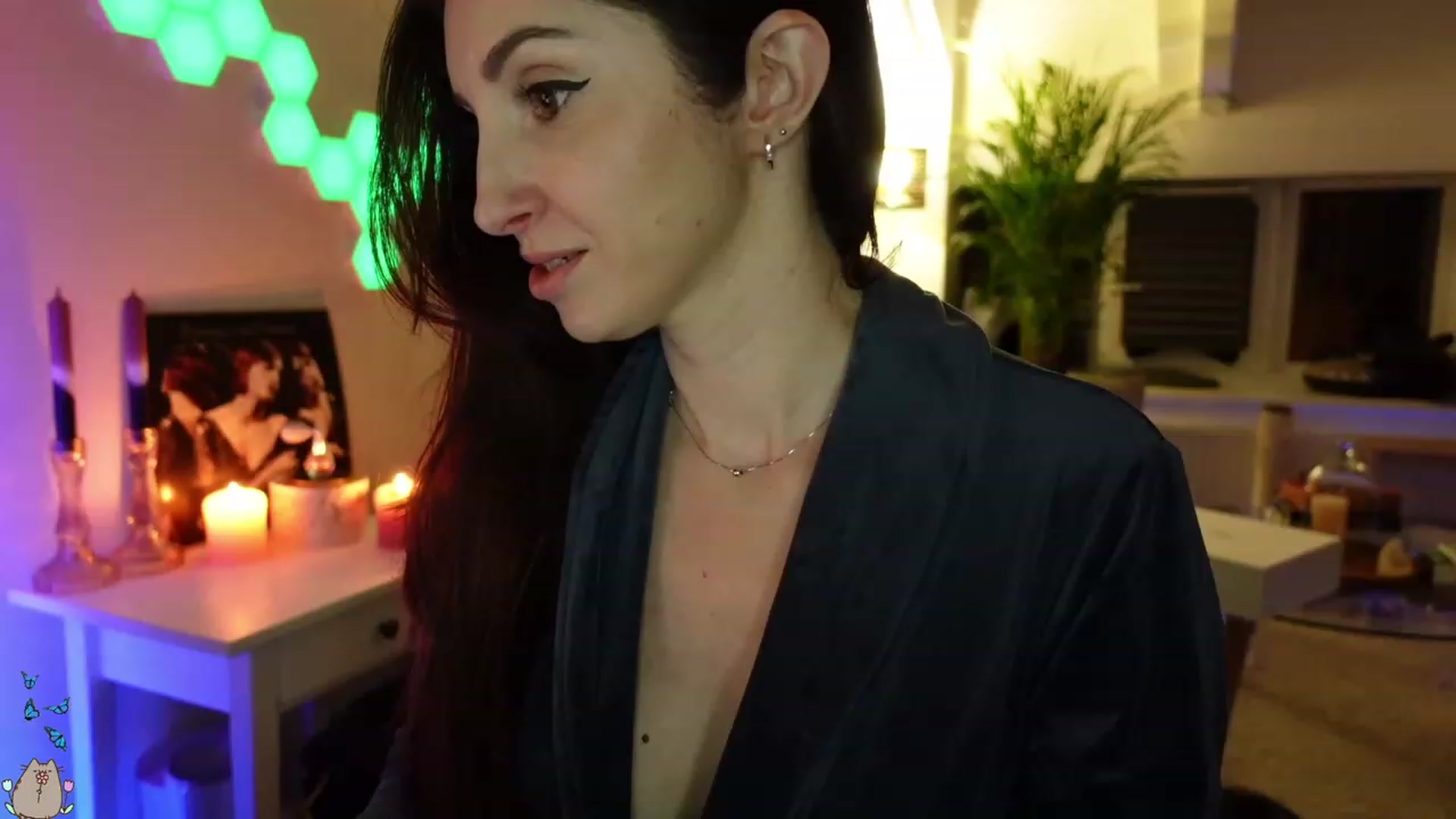 Gallery image thumbnail from MissMaddies's myfreecams stream on, 06/10/2023, 01:36 image 14 of 20